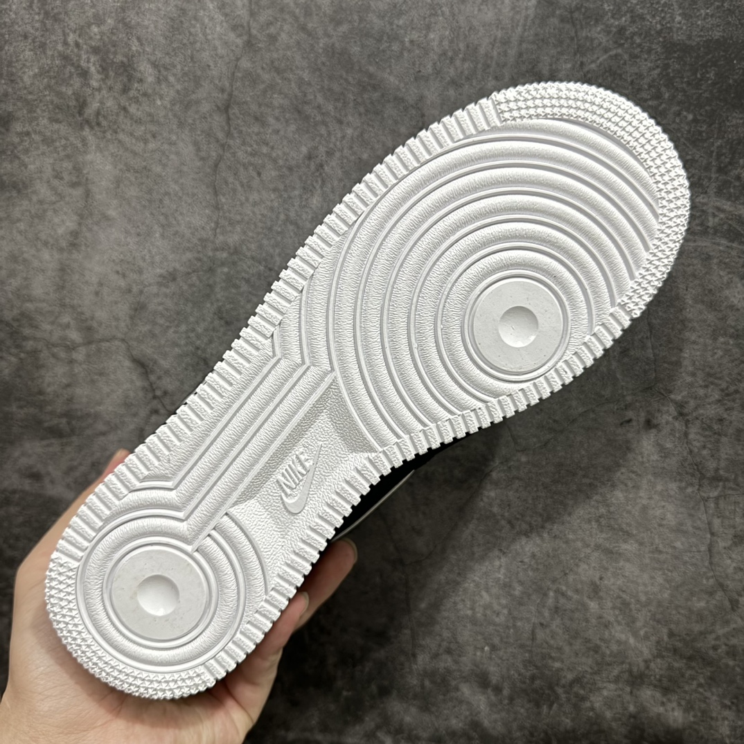 图片[9]-【纯原平台版特价】Nike Air Force 1 Low 空军一号系列 品质细节材料都非常好 工厂长期补货 原厂冲刀皮料切割 干净无任何毛边清洁度细节完美 做工细节全方位比对 原楦原纸板 打造纯正空军 专注外贸渠道 全掌内置蜂窝气垫原盒配件原厂中底钢印拉帮完美 原鞋货号：DV0788-002 尺码：36 36.5 37.5 38 38.5 39 40 40.5 41 42 42.5 43 44 44.5 45-选品中心