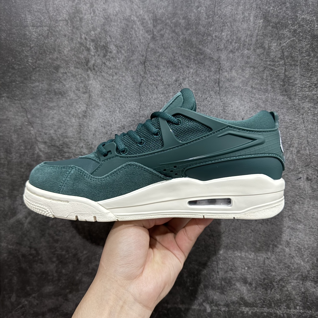 纯原版AirJordanAJ4RM重制版低帮复古篮球鞋绿白FQ7940-300采用了低帮的设计并保留了众