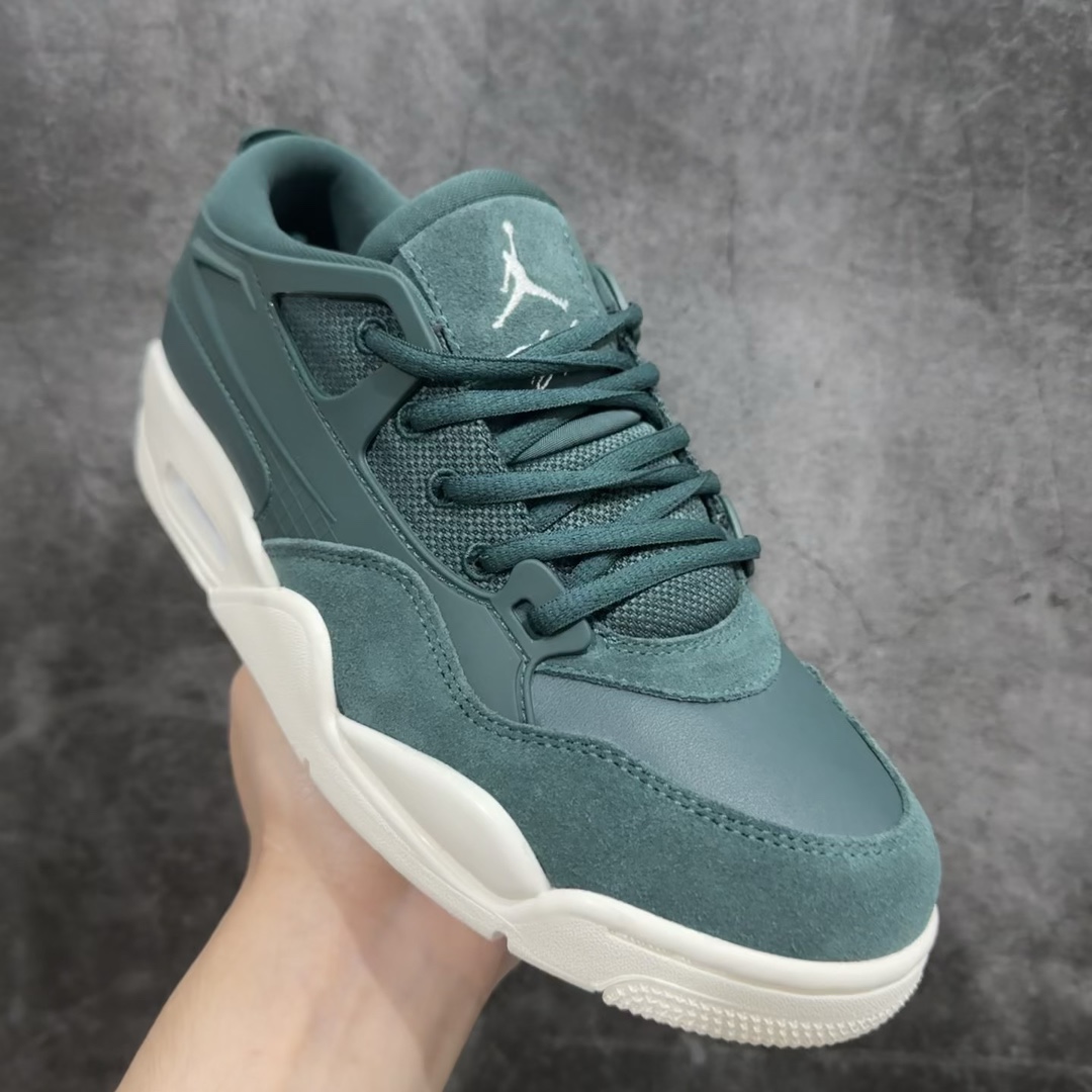 纯原版AirJordanAJ4RM重制版低帮复古篮球鞋绿白FQ7940-300采用了低帮的设计并保留了众