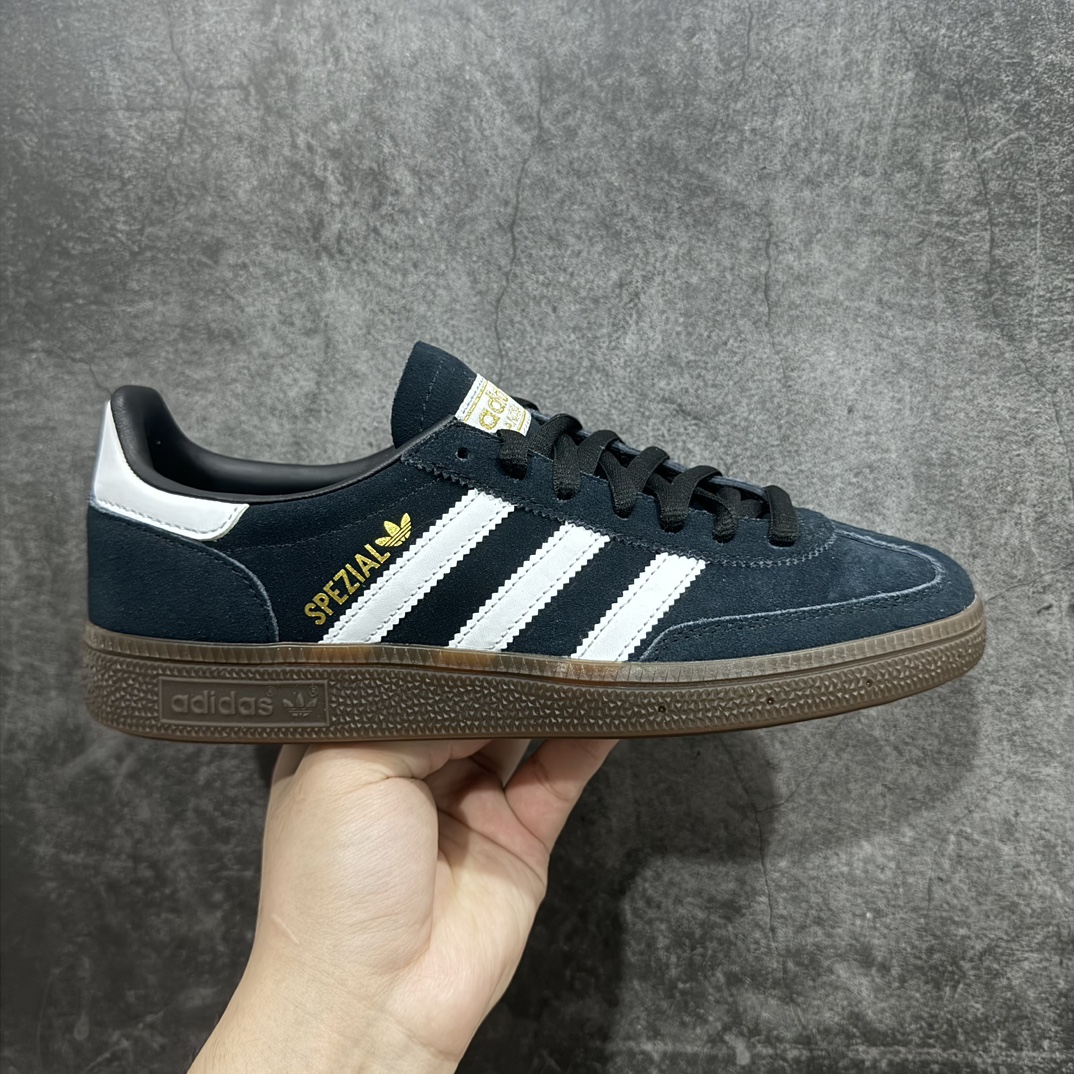 Top纯原版 Adidas Handball Spezial 阿迪达斯经典款反毛皮复古休闲板鞋 黑白生胶 DB3021