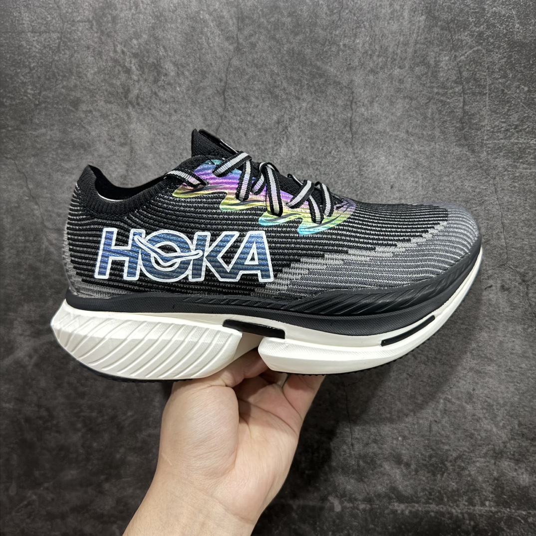 超软组合底版HokaONEONECieloX1Low天空X1系列低帮专业越野跑步鞋实拍首发粗矿型的鞋身上