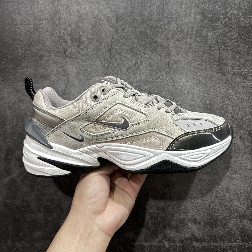 【纯原版】NIKE M2K Tekno 复古潮流百搭休闲运动旅游老爹鞋  BV7075-001nn市面1:1最强版本 官方新版二维码鞋标 扫码直达官网 客供原厂模具 内增专柜防尘纸 配件齐全 鞋盒钢印 合格证 独立一次发泡轻量高回弹私模 后跟使用台湾代工厂一致定型机定型 线条效果和脚感完美 真正一码一模1:1对应生产 区别市面诸多版本！ 尺码：35.5 36 36.5 37.5 38 38.5 39 40 40.5 41 42 42.5 43 44 44.5 45 编码：LDS230240-鞋库