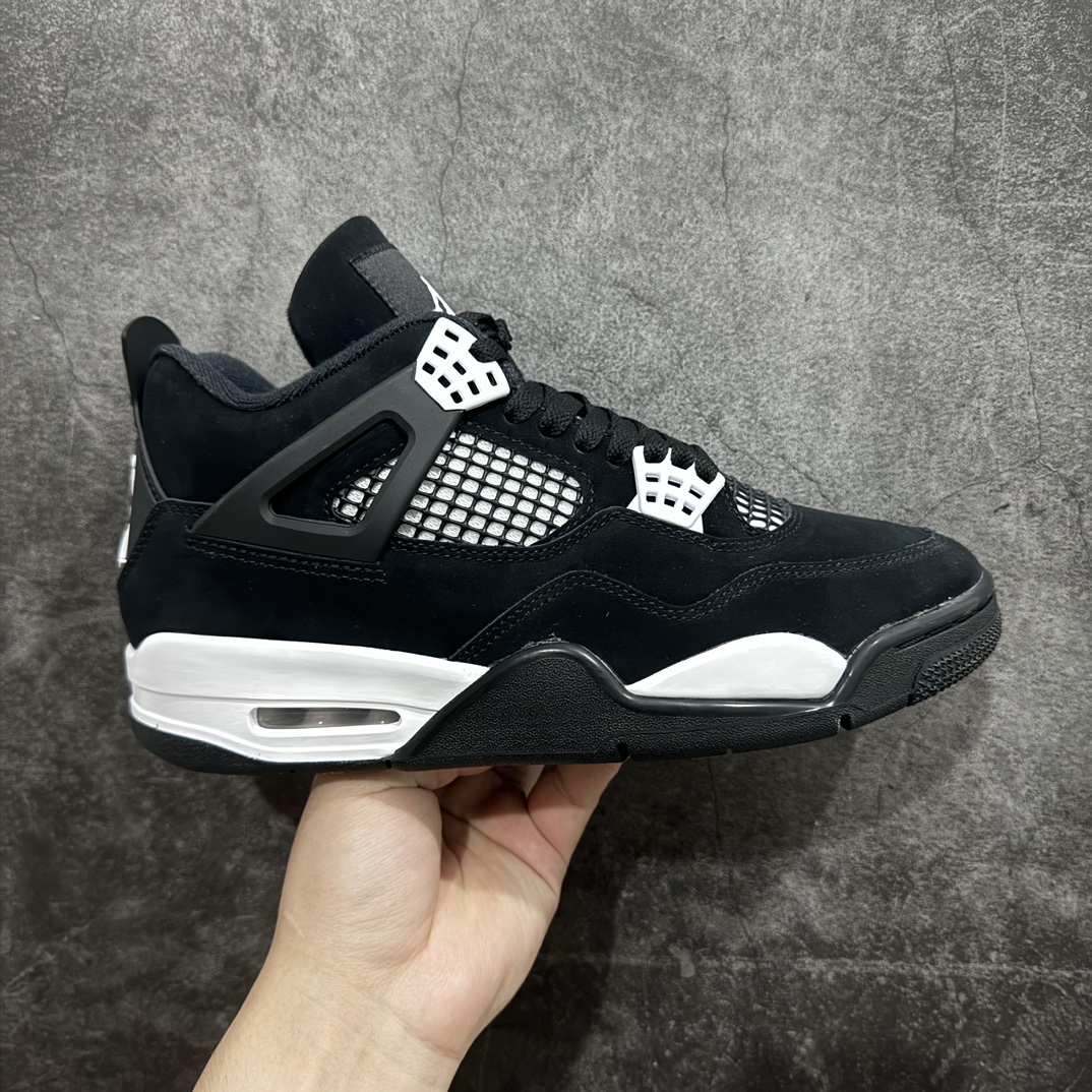 【莞产裁片】Air Jordan AJ4 Retro 白黑雷公 FQ8138-001nn大厂出品 值得信赖的产品n原鞋开发 全鞋为原鞋一致麂皮材质 质感满满n鞋型到位 正宗乔4的完美鞋型 鞋舌长度同步原鞋n原厂网格不打皱 鞋底有刷漆 正确电脑针车走线 超高裁边清洁度n值得入手零售的好货，优势价格主推💪🏻 尺码：40.5-47.5 编码：LJQ470500-鞋库