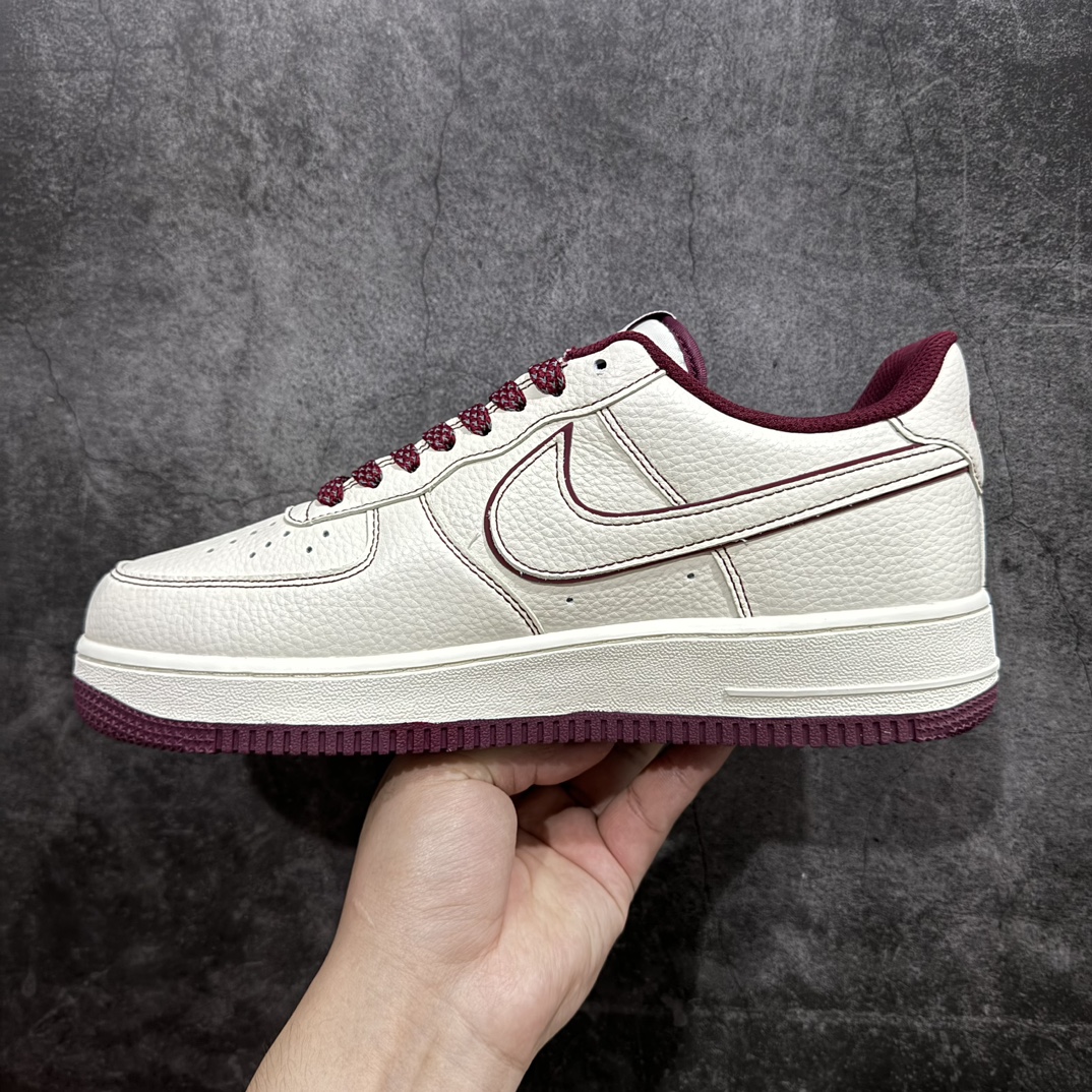 图片[2]-【公司级】海外限量发售 Stussyx Nike Air Force 1 Low 斯图西联名 米酒红反光空军一号低帮休闲板鞋 客供高亮3M反光 定制皮料 折边针车 工艺难度大 原楦头原纸板 内置全掌气垫 货号：UN1635-555nSIZE：36 36.5 37.5 38 38.5 39 40 40.5 41 42 42.5 43 44 44.5 45 编码：HXS290300-莆田鞋批发中心