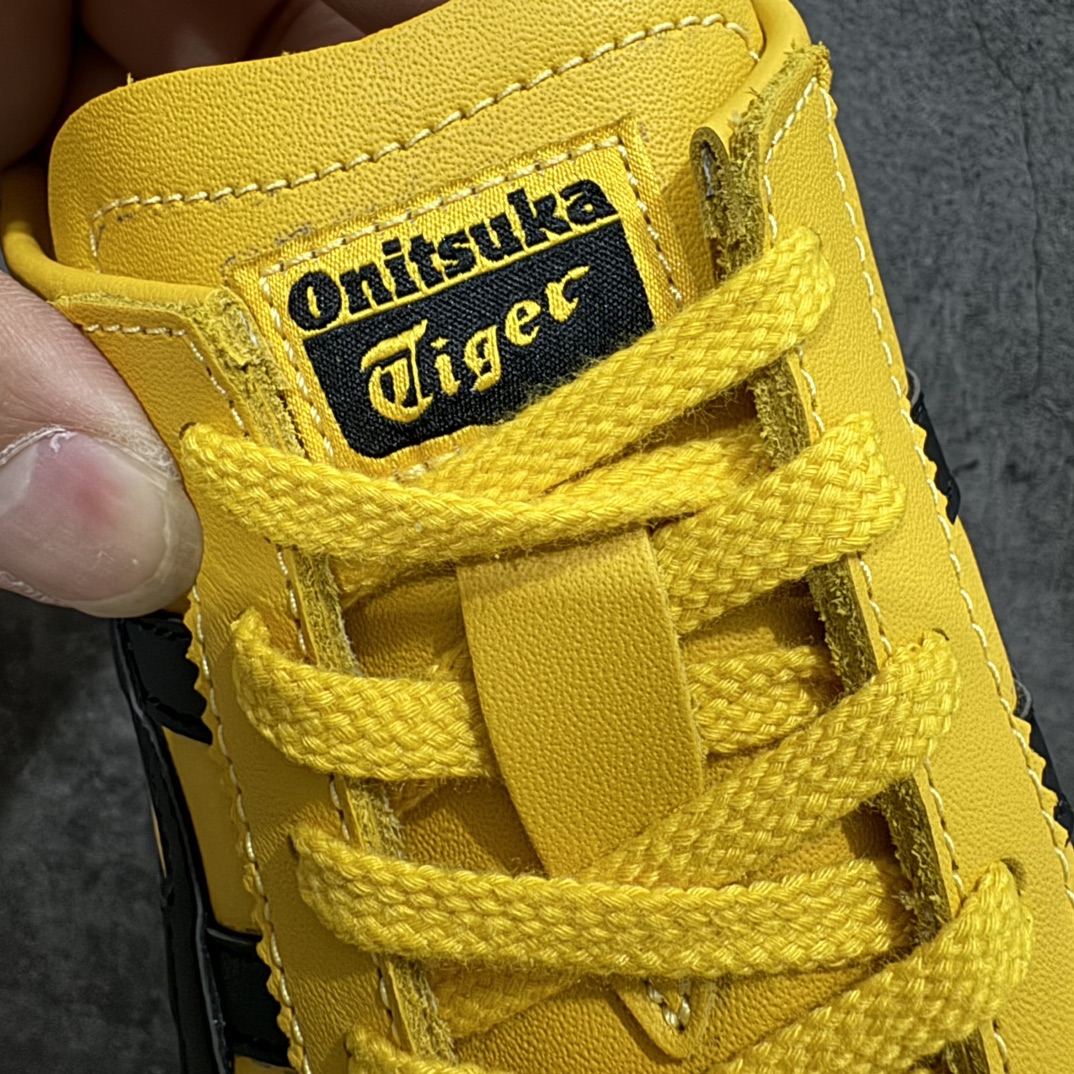 图片[6]-【MOK纯原】Asics Onitsuka Tiger MEXICO 66 亚瑟士鬼冢虎复古经典板鞋n市场最强版本 每个配色均购入原鞋校对 真正原厂头层牛皮 如假包赔 纹路、色泽、皮心颜色 质感百分百还原 海外订单工厂出品 超成熟稳定的做工品控 原装全套纸板楦头开发 原汁原味 完美呈现版型 私模正确鞋底咬花纹路 一比一鞋头弧度高度鞋身弧度 绝不口嗨 细节品控鞋型随意秒杀市面 原档咬花纹路私模大底 一个单元有六个三角形 总体形拼接呈现花瓣状 官方四联吊牌 原装Ortholite轻量化鞋垫 原盒原配 质保卡 说明书 钢印防尘纸  纸板中底带钢印 乳胶组合鞋垫 支持全方位的对比专柜 产品从款式颜色造型上体现出追求舒适和细节的完美 鞋类更是推崇手工制作的严谨与完美 融舒适性与可穿性的设计风格 注重细节的完美和别致魅力 既保持稳重 又不失轻松的时尚感 尺码：36 37 37.5 38 39 39.5 40 40.5 41.5 42 42.5 43.5 44 45 46 编码：LE270280-鞋库