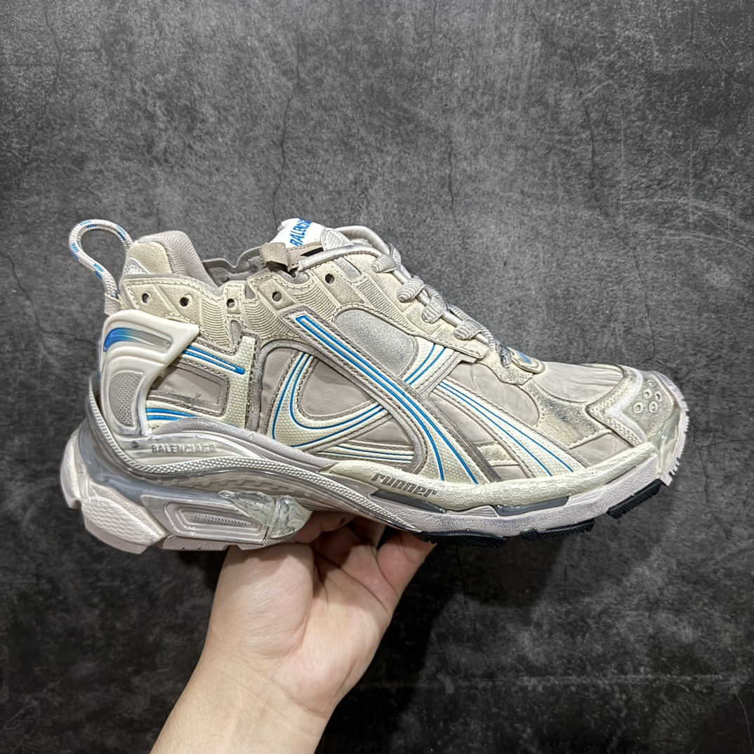 【纯原VG版本】Balenciaga Runner 巴黎世家7代 破坏风 手工做旧款复古老爹鞋n全新外贸版本  核心配合工厂优势供应该款是通过溢胶 做旧 缝线等细节 展示了设计师 Demna的运动鞋风格 传递复古感 后侧板 翘起的鞋头 展示了 Demna 在结构上的未来构想 尺码：35 36 37 38 39 40 41 42 43 44 45 46 编码：DF490520-莆田鞋批发中心