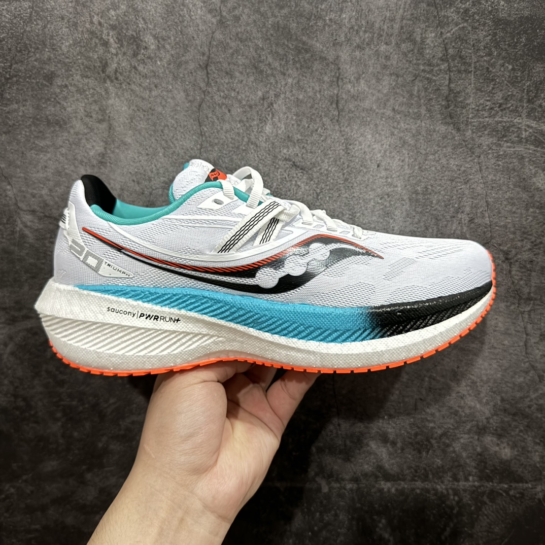 【纯原版】Saucony Triumph 20 索康尼胜利20代旗舰级缓震型跑鞋n性能相比前几代再升级n鞋面采用全新升级的工学网设计 贴合脚部更透气中底部分使用最新的PWRRUN+材质 搭配PWRRUN+鞋垫使中底的大幅加厚 10mm坡差进一步提供缓震、回弹性能 内底则采用了FORMFIT动态适应系统 动态契合脚型 提升包裹性和舒适性 提供更卓越的动态回馈体验 XT-900橡胶大底 可提供良好的抓地力和较强抗磨性能SIZE：35.5 36 36.5 37.5 38 38.5 39 40 40.5 41 42 42.5 43 44  45 编码：AC260280-莆田鞋批发中心