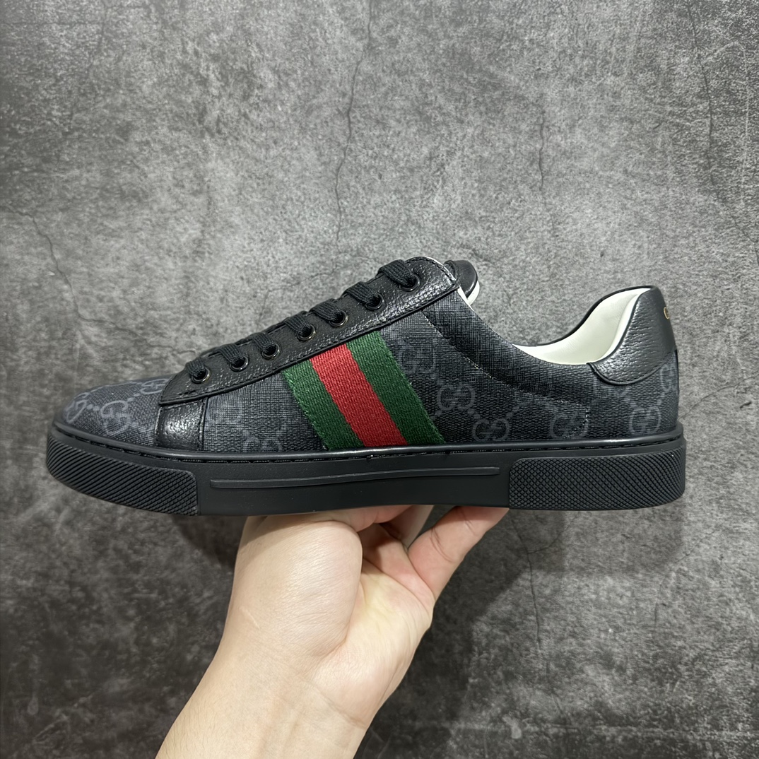 图片[2]-【广东纯原版本】Gucci Ace 小白鞋系列全套专柜星座配件及包装物外盒标嵌入核心防伪芯片装置及鞋子支持NFC感应读取n附送鞋舌仿试穿环保纸垫n采用丝绸头层小牛皮鞋面及头层蛇皮纹后套饰片n超软皮内里灌注缓震PU脚垫n高工艺无缝细空胶技术n贴楦误差0.05mm,鞋底采用固特异内外锁死工艺n外置TPU防变形色块耐磨橡胶外底n完美融合复古元素与街头潮流！意大利奢侈品牌-古驰Gucci 1970 ACE Low Sneaker 系列低帮复古百搭休闲运动小白板鞋 尺码：35-44 编码：HH390420-鞋库