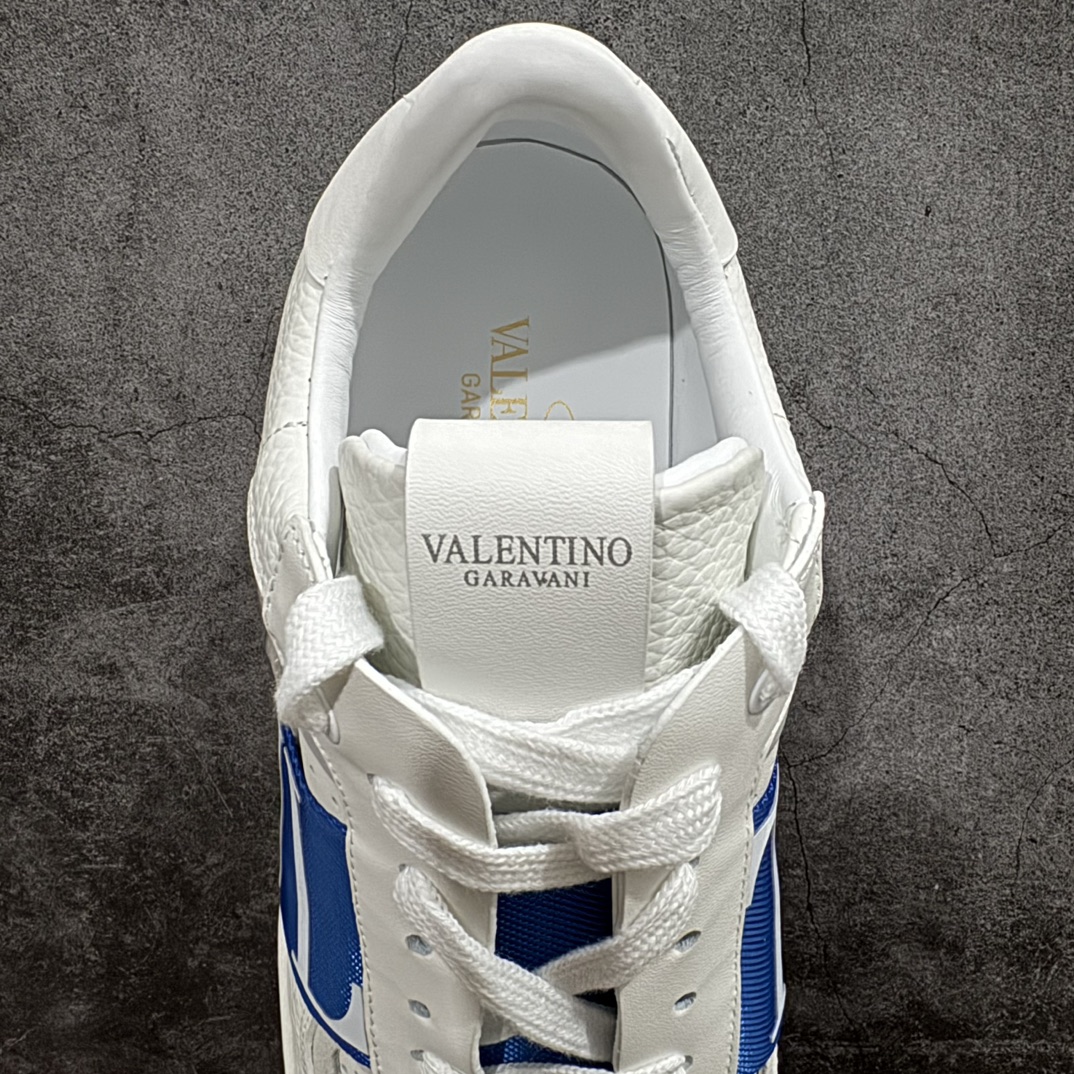 图片[8]-【广东纯原版本】华伦天奴/Valentino Garavani VL7N Low Sneakers 系列低帮厚底百搭绑带休闲运动小白板鞋nValentino Garavani VL7N 小牛皮绑带运动鞋. 原楦数据开发版型 配置原装礼盒防尘袋及包装物#采用进口头层荔枝纹小牛皮革组合固色翻毛皮鞋面材质 小牛真皮内衬及内里灌注PU缓震乳胶脚垫#外置厚实RB增高橡胶大底 个性标识与街头灵感完美平衡n- 6个绑带搭配橡胶质感VLTN LOGO.n- Valentino Garavani LOGO印在背部和鞋舌. 尺码 35 36 37 38 39 40 41 42 43 44 45 编码：HH430460-鞋库