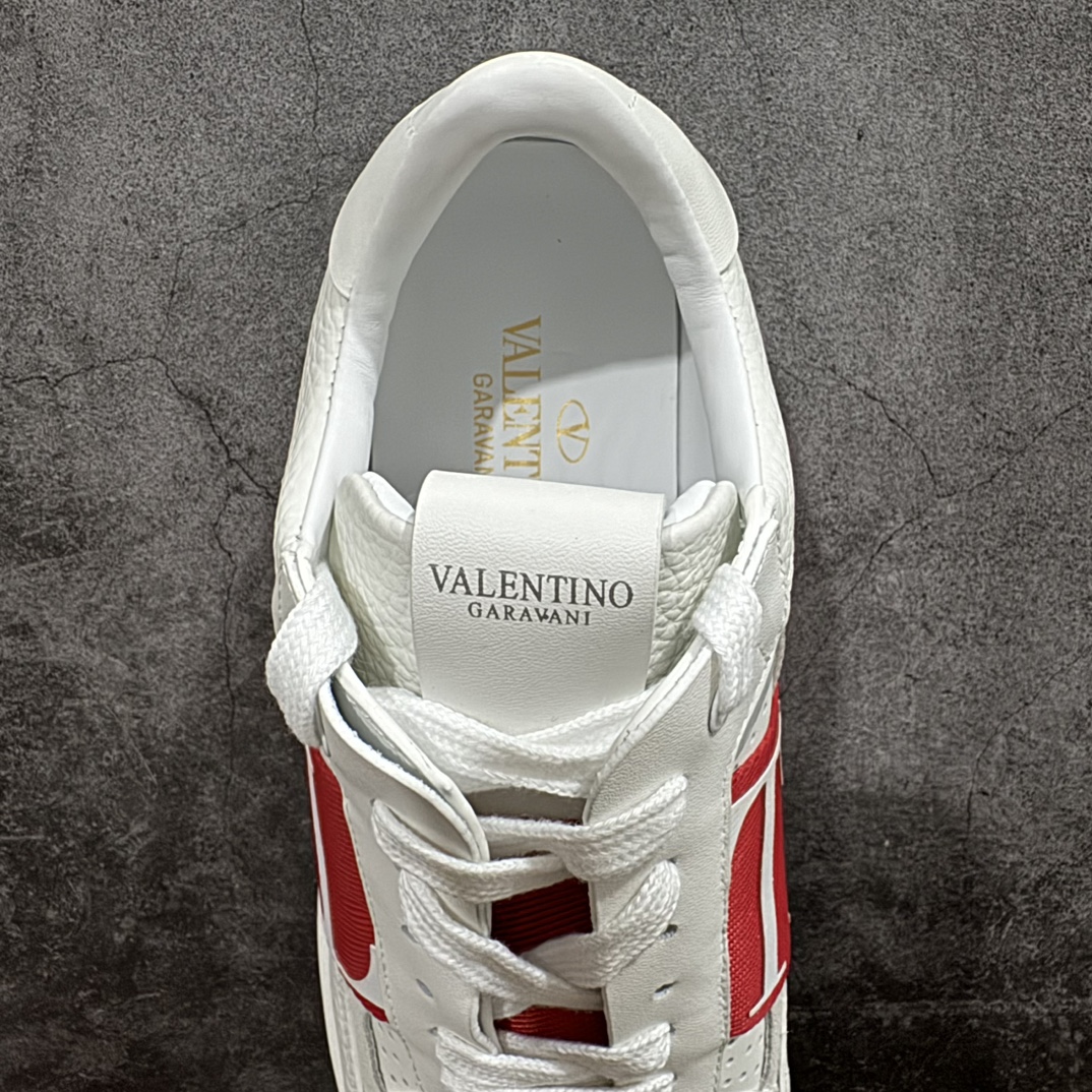 图片[8]-【广东纯原版本】华伦天奴/Valentino Garavani VL7N Low Sneakers 系列低帮厚底百搭绑带休闲运动小白板鞋nValentino Garavani VL7N 小牛皮绑带运动鞋. 原楦数据开发版型 配置原装礼盒防尘袋及包装物#采用进口头层荔枝纹小牛皮革组合固色翻毛皮鞋面材质 小牛真皮内衬及内里灌注PU缓震乳胶脚垫#外置厚实RB增高橡胶大底 个性标识与街头灵感完美平衡n- 6个绑带搭配橡胶质感VLTN LOGO.n- Valentino Garavani LOGO印在背部和鞋舌. 尺码 35 36 37 38 39 40 41 42 43 44 45 编码：HH430460-鞋库