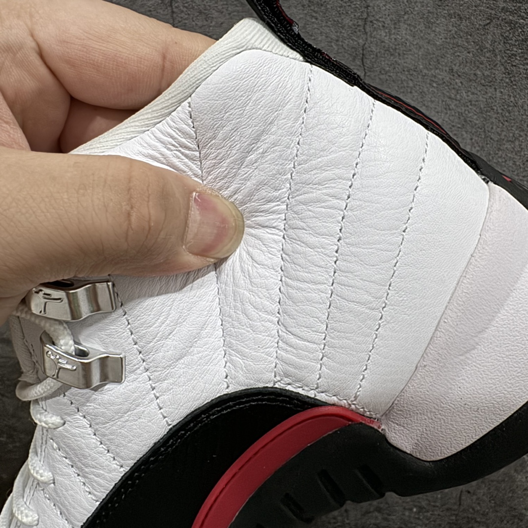 顶级AirJordanAJ12Retro白黑红货号CT8013-162原楦原纸板开发原汁原味12代鞋型进