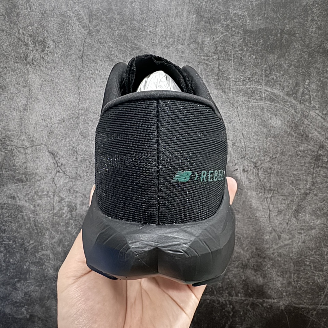 NB新百伦New Balance FuelCell Rebel v4 Preview 叛逆者v4系列低帮超轻量化马拉松运动慢跑鞋“网纱全黑武士”MFCXLB4 男女鞋