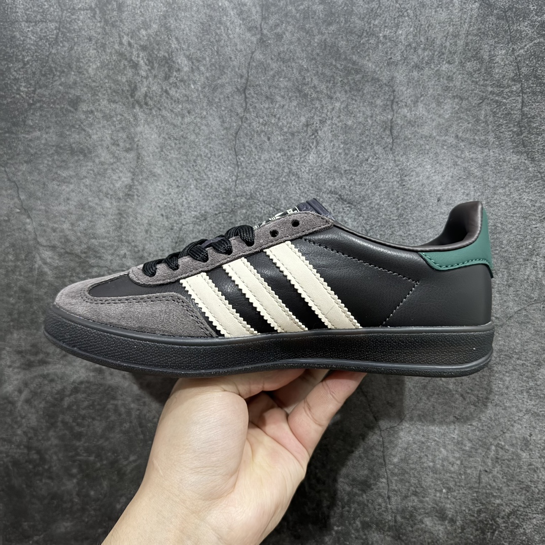 正确版本AdidasOriginalsGazelleIndoor防滑低帮T头德训鞋GZ复古系列棕色IH0