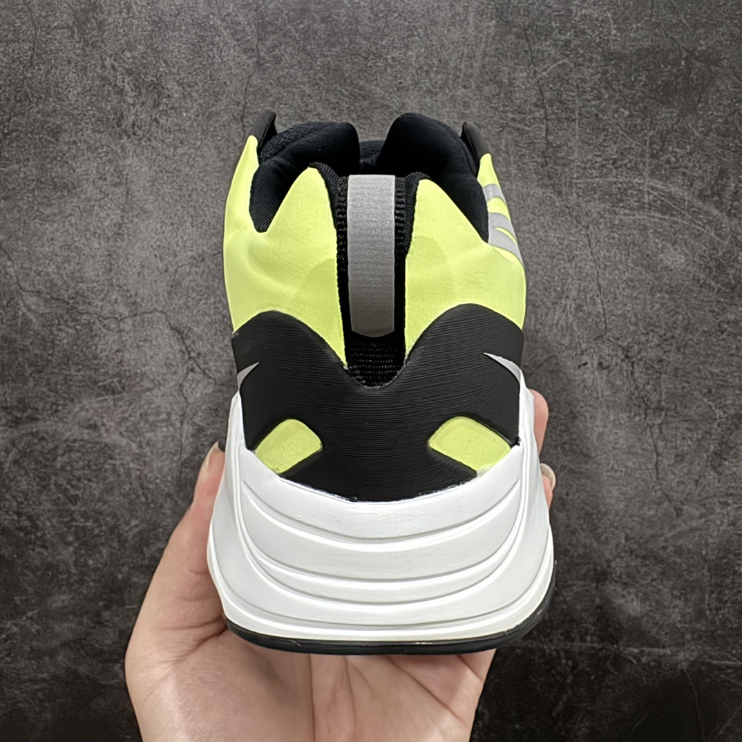 S2纯原版本 Yeezy Boost 700 MNVN Laceless “Phosphor”柠檬黄 GY2055