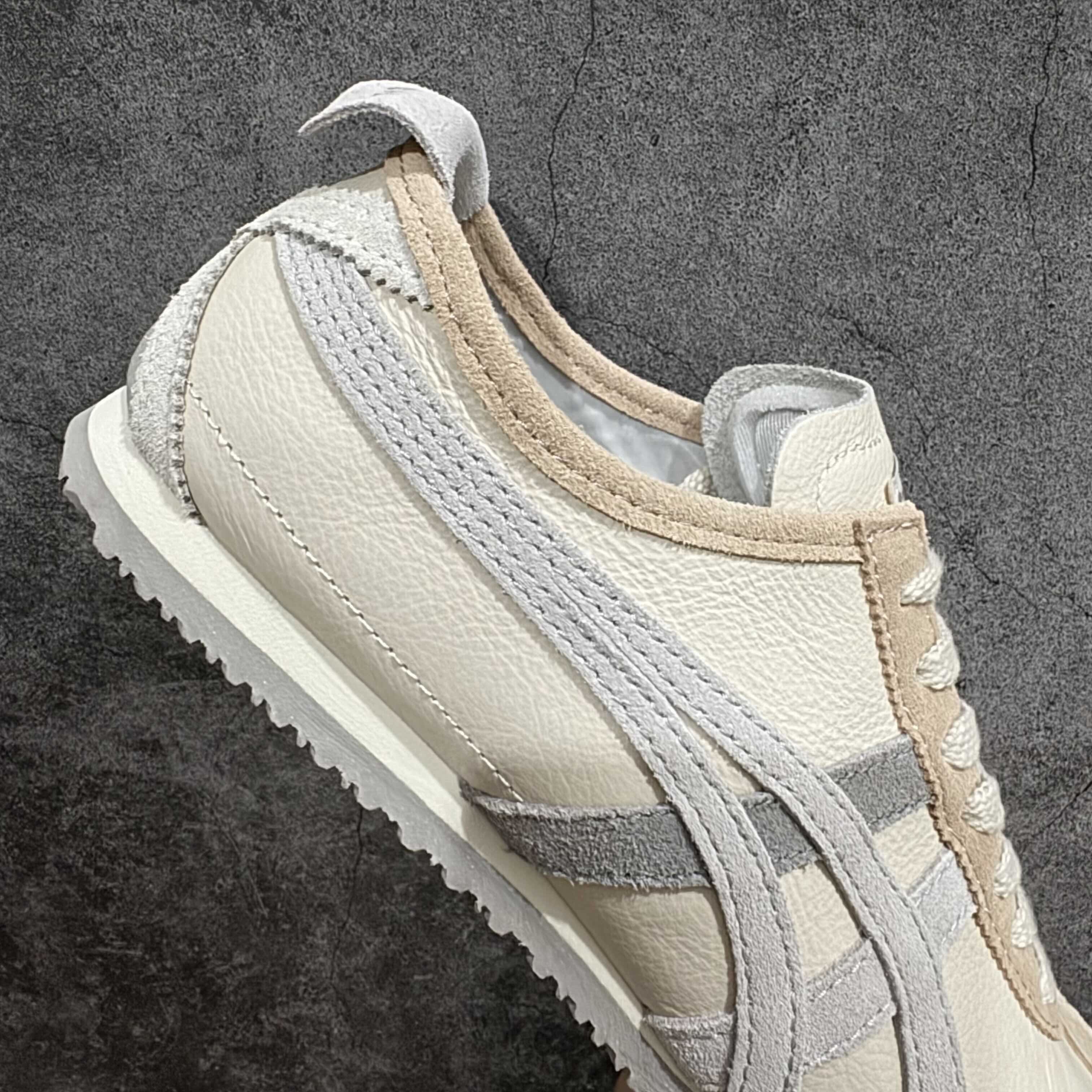 PH纯原 Asics Onitsuka Tiger MEXICO 66 亚瑟士鬼冢虎复古经典板鞋 DL408-9001