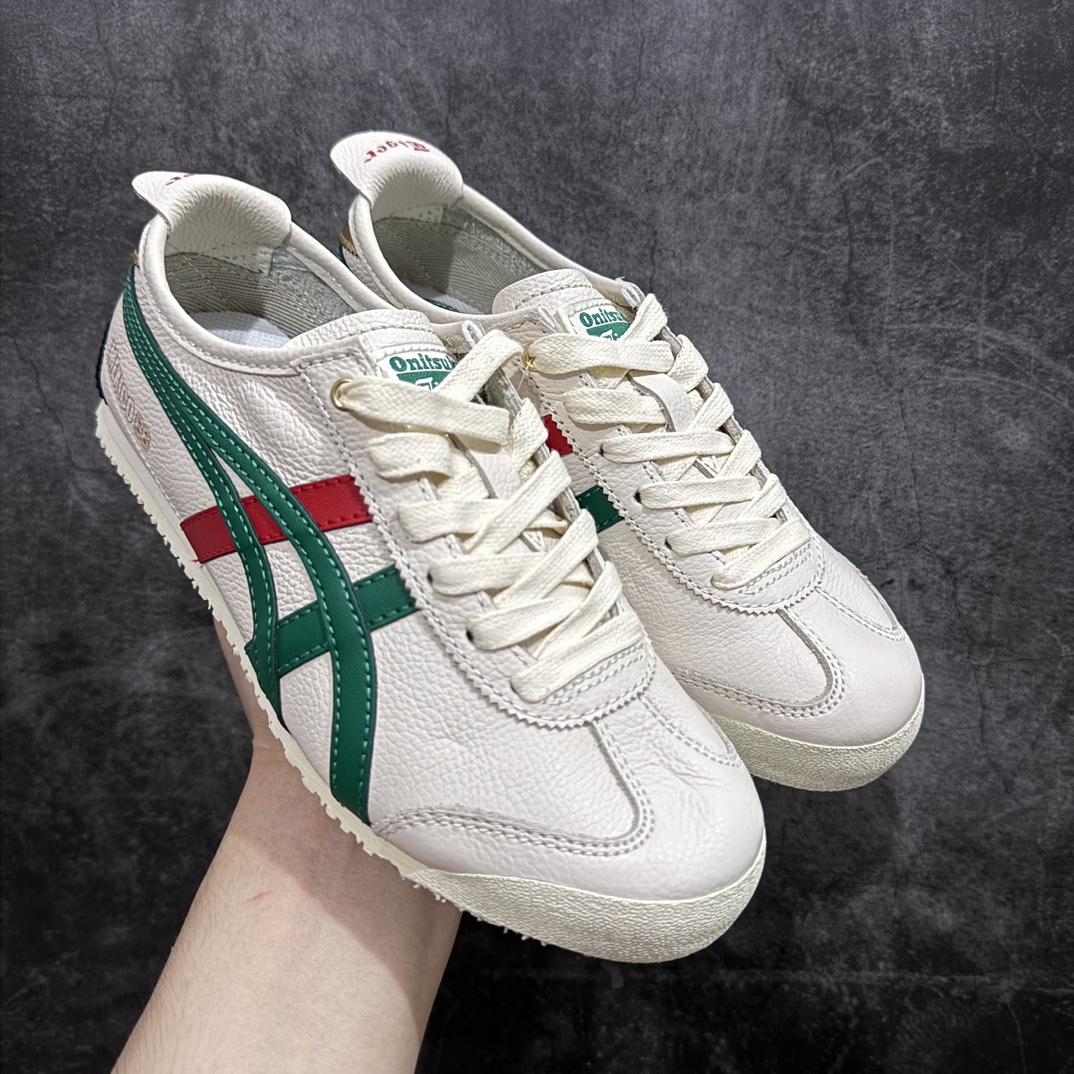 【PH纯原】Asics Onitsuka Tiger MEXICO 66 亚瑟士鬼冢虎复古经典板鞋n印尼厂Oem原单材料 除成型在PT外n其余全部客供材料 淘宝B级代购店铺内供💯n四联官方吊牌 乳胶组合鞋垫、羊皮纸质中底 不用宰手买专柜 这里满足你👊🏼 全新工厂开发 一线品质 全部原鞋一比一开发  货号：DL408-9001 Size：36-46 全码出货 编码：T1230250-鞋库