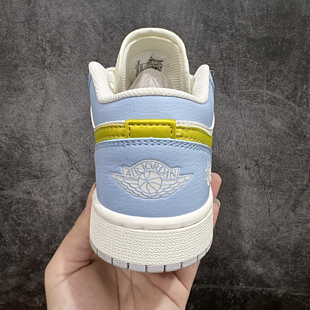 图片[4]-【定制版】Air Jordan 1 Low AJ1 乔1 斯图西联名-蓝金 高端定制 低帮篮球鞋 WG8850-007n定制鞋盒 大厂纯原品质出货 超高清洁度 皮料切割干净无任何毛边 细节完美  尺码：36 36.5 37.5 38 38.5 39 40 40.5 41 42 42.5 43 44 44.5 45 编码：HXS320340-鞋库