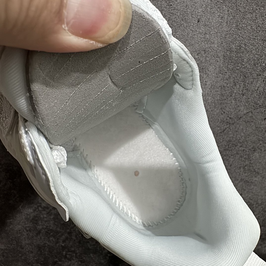 纯原特供版NikeV2KRuntekk减震防滑耐磨低帮跑步鞋灰粉FD0736-004市场最强版本完美版型