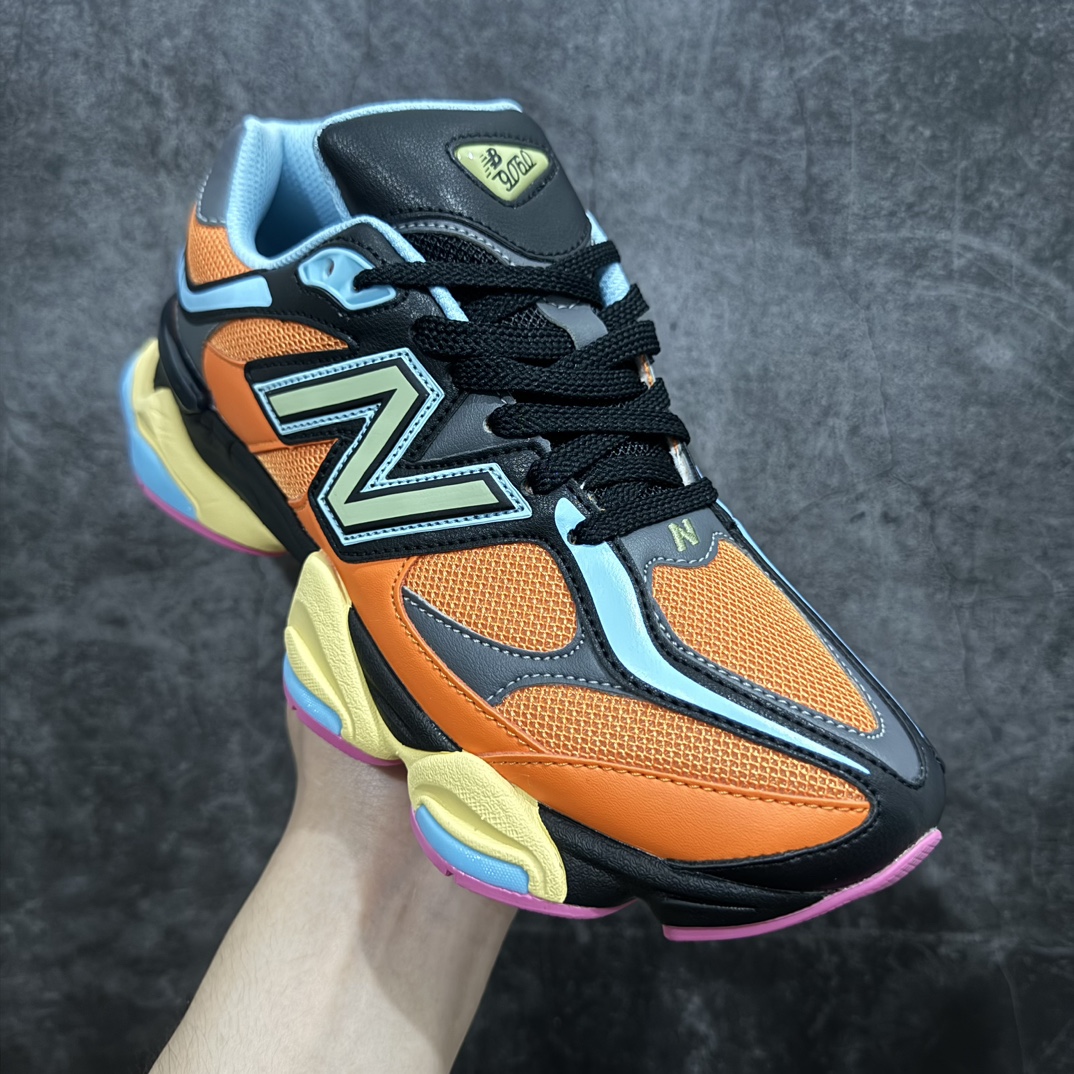 图片[3]-【纯原版】 New Balance NB9060 联名款 复古休闲运动慢跑鞋 白棕色 U9060OGBn 全套原楦原纸板原厂数据开发 进口三明治网面 原装进口翻毛皮料正确绒感卡色 正确中底拉帮中底网布细节 原厂标裁 带紫光防伪 定制后跟透明水晶模块 冲裁组合 大底贴合程度胶水上色把控完美 整洁度挑战全网艺术家 多道序QC把关品质完善 匠心打造 耗时两个月开发完成 工艺极其复杂难度可想而知 新开独立私模大底 全网唯一正确六层组合大底 高端零售专供产物Size：36 37 37.5 38 38.5 39 40 40.5 41 42 42.5 43 44 45 46.5 编码：JP270300-鞋库