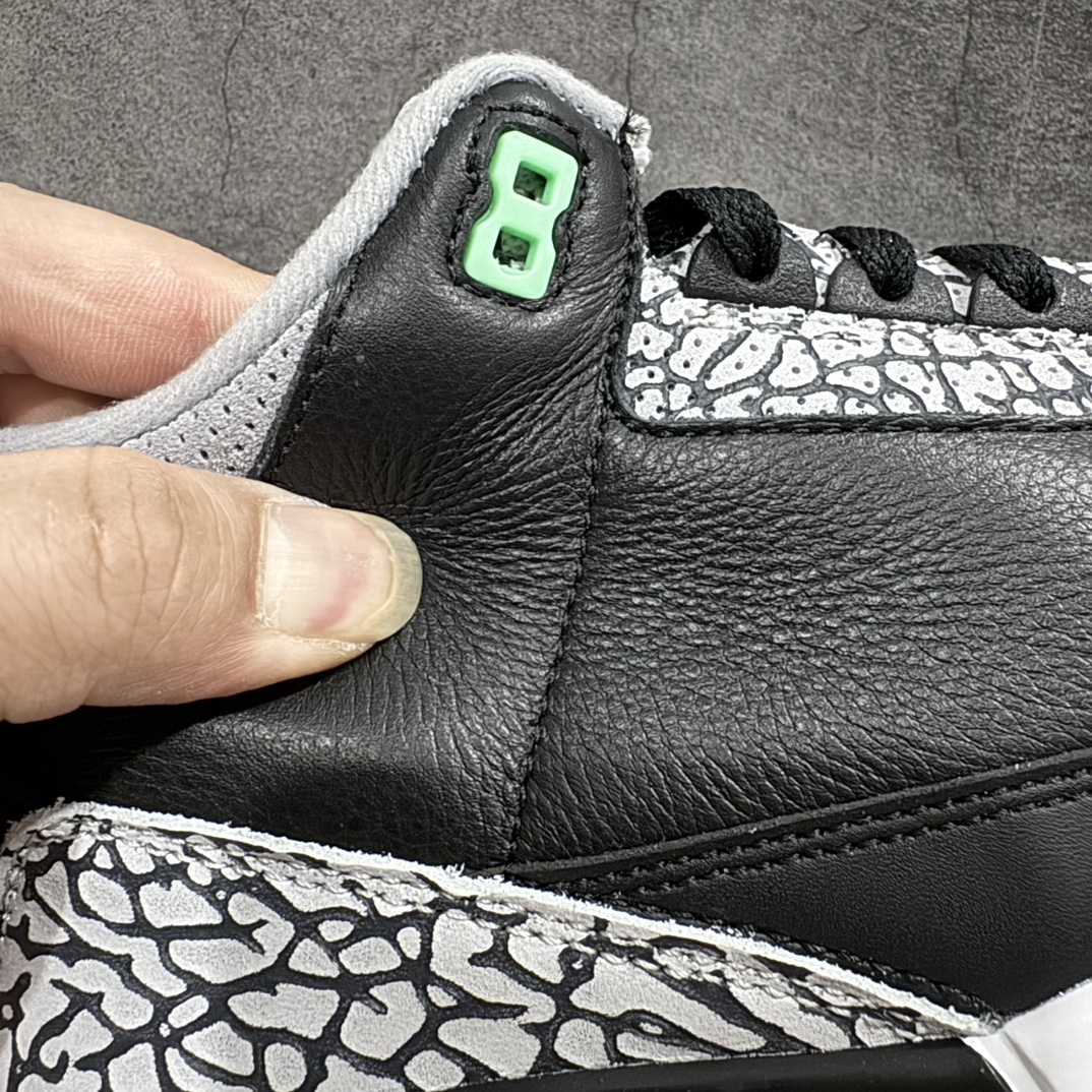 图片[3]-【原厂版】Air Jordan 3 Retro\”Green Glow\” AJ3 乔丹3代黑绿 CT8532-031nnn原纸板楦头开发 原厂皮料完美版型 一比一鞋头弧度高度鞋身弧度数据细节工艺流程均保持原鞋一致原厂TPU网格鞋带扣 正确内里网布菱角分明不变形无多余毛边 柔软性质感一致于原鞋原厂织唛标 原厂飞人电绣工艺 印刷中底布 四线拉帮米色美纹纸贴合固定 进口港宝加持 后跟自然饱满 尺码：40 40.5 41 42 42.5 43 44 44.5 45 46 47.5 编码：X10380420-鞋库