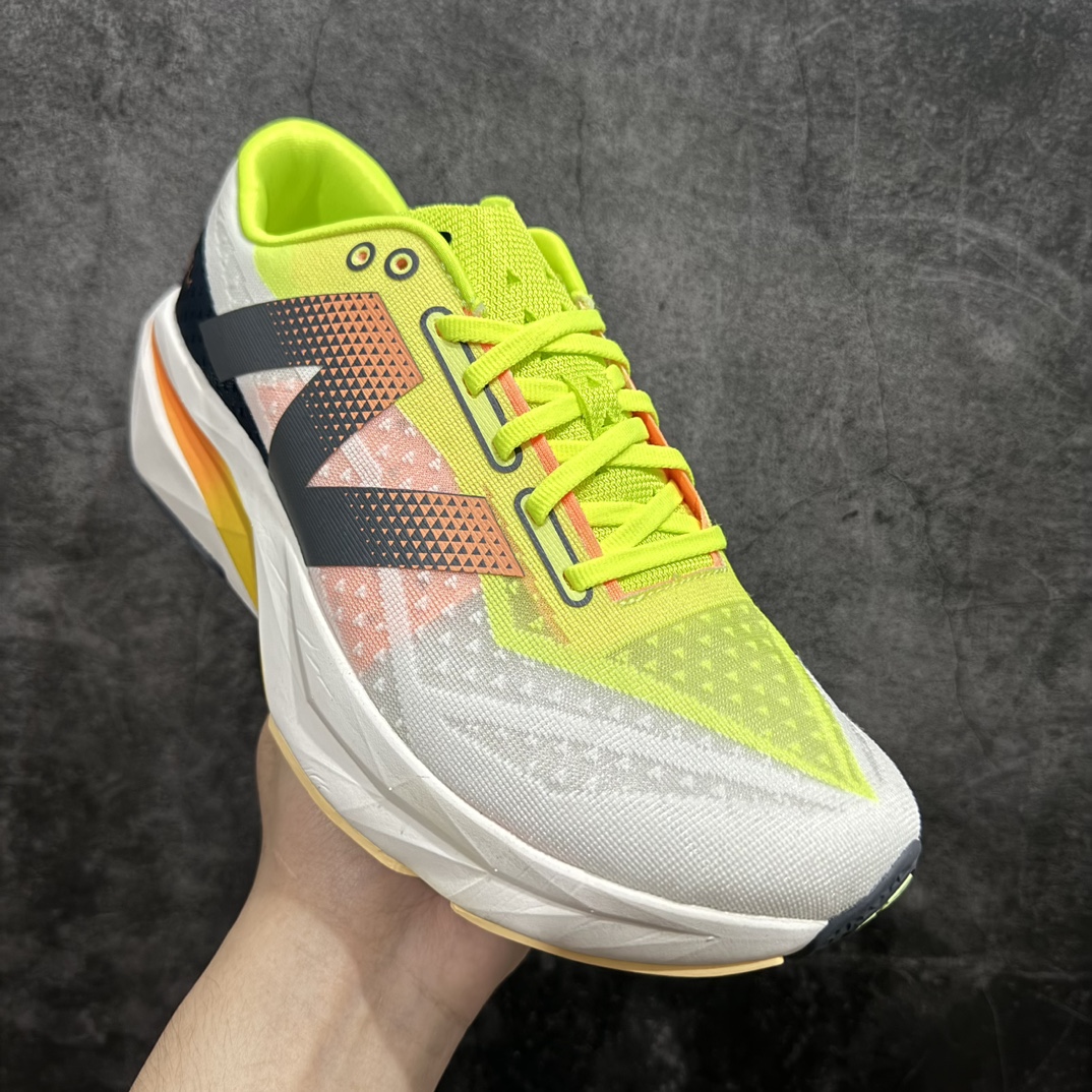 图片[3]-【公司级】NB新百伦New Balance FuelCell Rebel v4 Preview 叛逆者v4系列低帮超轻量化马拉松运动慢跑鞋 MRCELLA4nn男女鞋真标半码制n原楦原纸版开发版型n采用超轻透气3D针织网纱线材料结构鞋面及打印Logo细节n中底嵌入FuelCell轻量化技术组合全掌纤维塑料TPU板❗️n全天候日常跑鞋！ 尺码：36 37 37.5 38 38.5 39.5 40 40.5 41.5 42 42.5 43 44 45 46n条码编码：MZ230250-鞋库