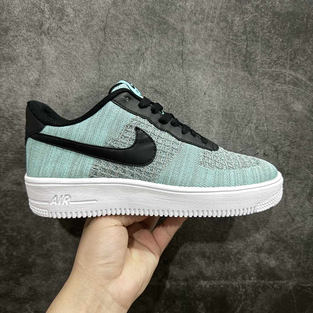 【公司级】官方同步 海外限量发售 公司级 NIke Air Force 1 Low 2.0月黑飞线 空军一号低帮休闲板鞋 原厂针织鞋面 原楦头原纸板 轻量大底 内置全掌气垫 原厂中底钢印 拉帮完美 货号：CI0051-600nSIZE：36 36.5 37.5 38 38.5 39 40 40.5 41 42 42.5 43 44 44.5 45 编码：HXS250260-鞋库