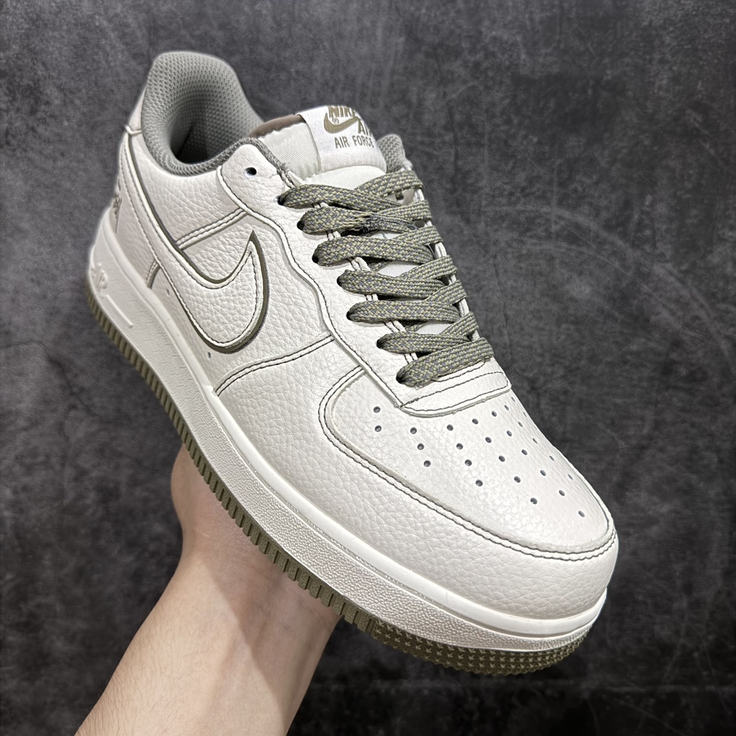 图片[3]-【定制版】海外限量发售 公司级 Stussyx Nike Air Force 1 Low 斯图西联名 军绿色反光空军一号低帮休闲板鞋 客供高亮3M反光 定制皮料 折边针车 工艺难度大 原楦头原纸板 内置全掌气垫 货号：UN1635-777nSIZE：36 36.5 37.5 38 38.5 39 40 40.5 41 42 42.5 43 44 44.5 45 编码：LF290300-鞋库