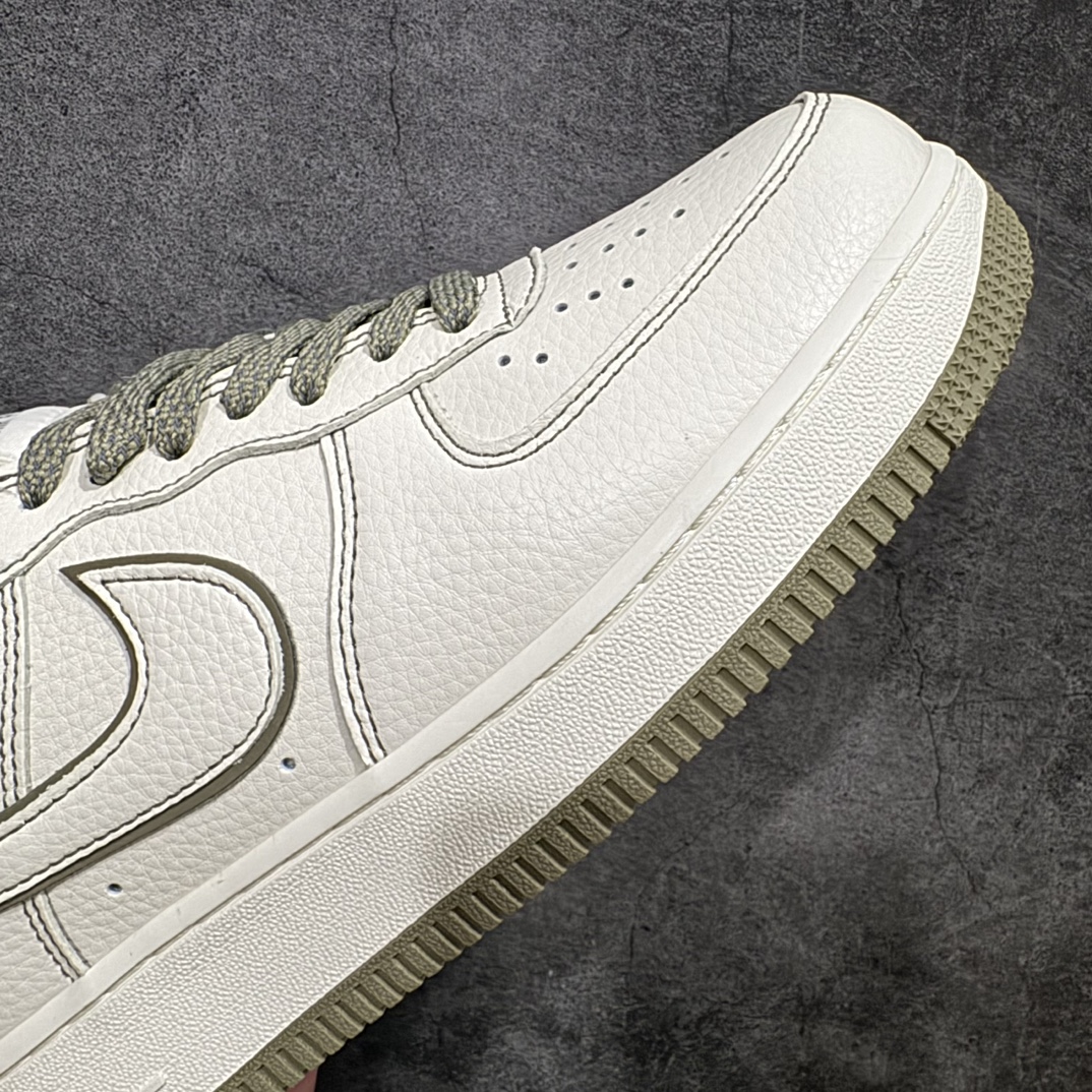 图片[6]-【定制版】海外限量发售 公司级 Stussyx Nike Air Force 1 Low 斯图西联名 军绿色反光空军一号低帮休闲板鞋 客供高亮3M反光 定制皮料 折边针车 工艺难度大 原楦头原纸板 内置全掌气垫 货号：UN1635-777nSIZE：36 36.5 37.5 38 38.5 39 40 40.5 41 42 42.5 43 44 44.5 45 编码：LF290300-鞋库