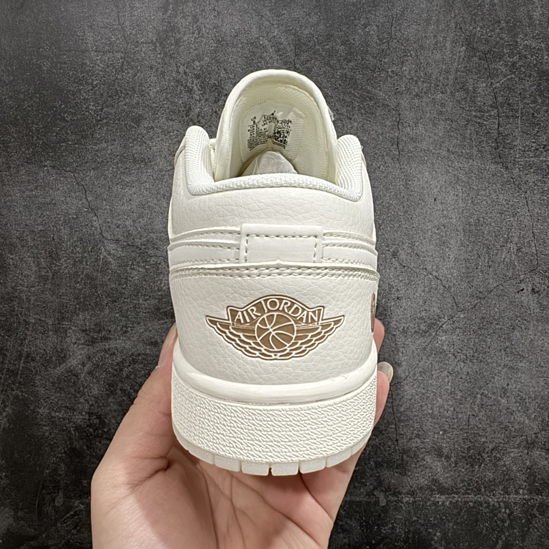 图片[4]-【定制版】Air Jordan 1 Low AJ1 乔1 Bape联名-猪八拼接 高端定制 低帮篮球鞋 LJ6688-002rn定制鞋盒 大厂纯原品质出货 超高清洁度 皮料切割干净无任何毛边 细节完美 r 尺码：36 36.5 37.5 38 38.5 39 40 40.5 41 42 42.5 43 44 44.5 45  编码：HXS320340-鞋库