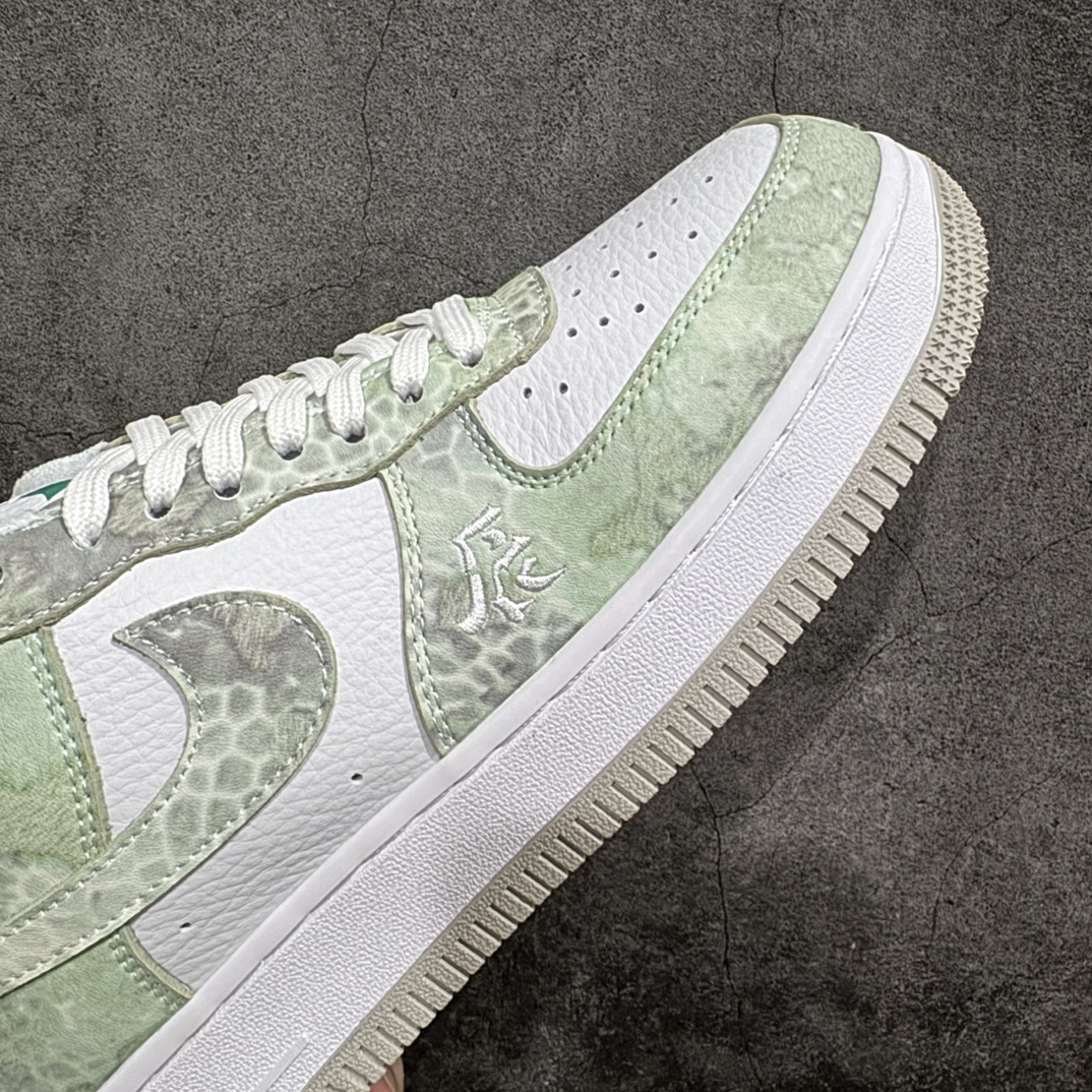 海外限量发售NIke Air Force 1 '07 Low “中国年限定--辰龙” 空军一号 CV1724-109