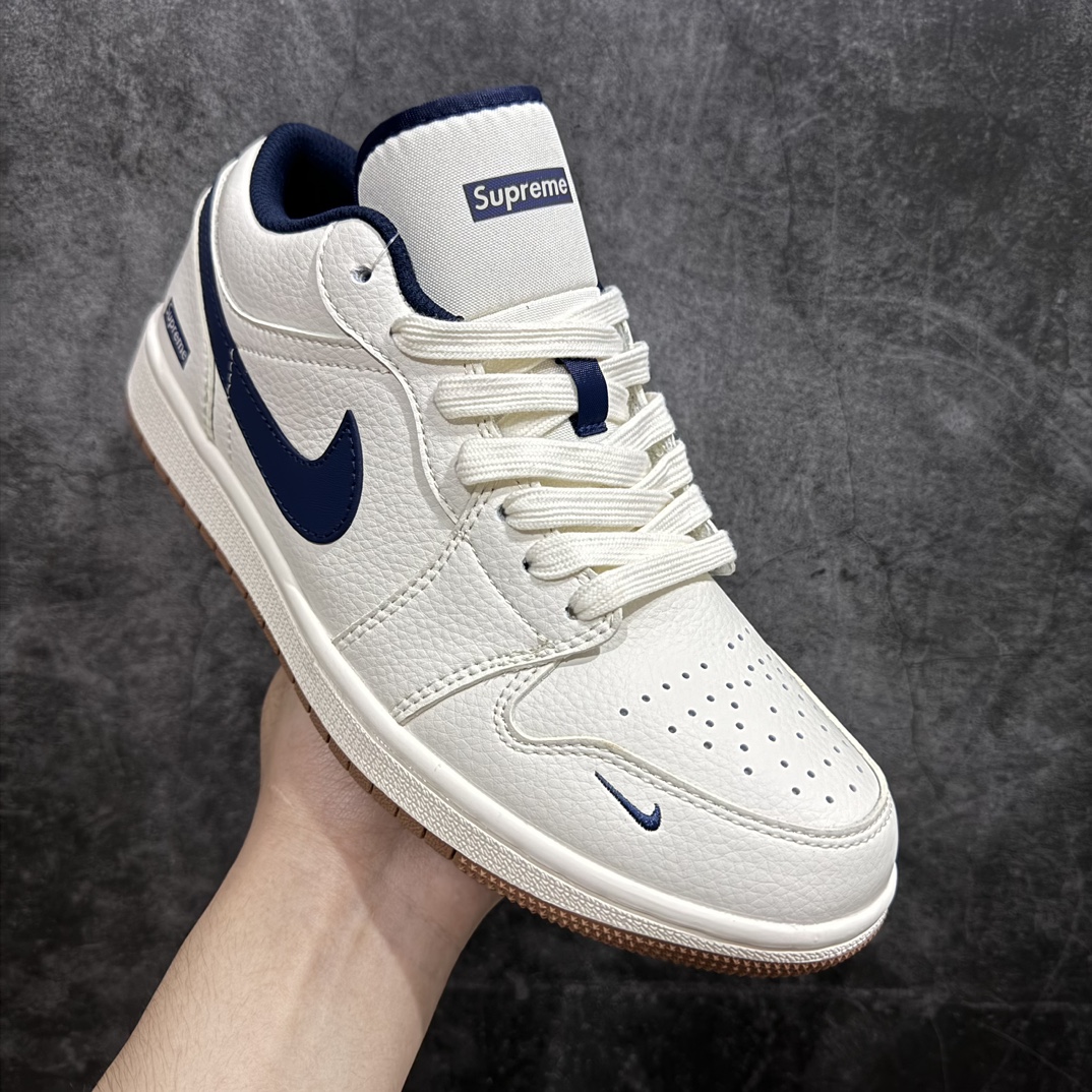 定制版 Air Jordan 1 Retro Low x Supreme 白蓝 WG8850-011