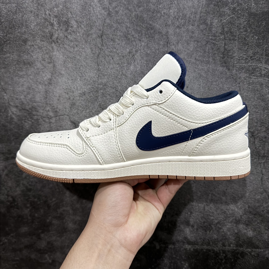 定制版 Air Jordan 1 Retro Low x Supreme 白蓝 WG8850-011