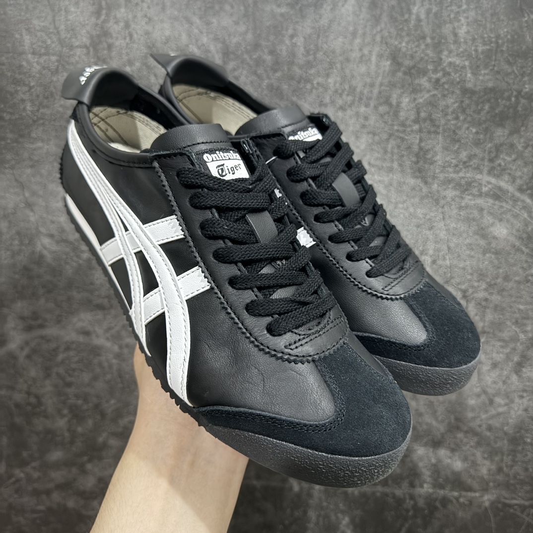 【MOK纯原】Asics Onitsuka Tiger MEXICO 66 亚瑟士鬼冢虎复古经典板鞋n市场最强版本 每个配色均购入原鞋校对 真正原厂头层牛皮 如假包赔 纹路、色泽、皮心颜色 质感百分百还原 海外订单工厂出品 超成熟稳定的做工品控 原装全套纸板楦头开发 原汁原味 完美呈现版型 私模正确鞋底咬花纹路 一比一鞋头弧度高度鞋身弧度 绝不口嗨 细节品控鞋型随意秒杀市面 原档咬花纹路私模大底 一个单元有六个三角形 总体形拼接呈现花瓣状 官方四联吊牌 原装Ortholite轻量化鞋垫 原盒原配 质保卡 说明书 钢印防尘纸  纸板中底带钢印 乳胶组合鞋垫 支持全方位的对比专柜 产品从款式颜色造型上体现出追求舒适和细节的完美 鞋类更是推崇手工制作的严谨与完美 融舒适性与可穿性的设计风格 注重细节的完美和别致魅力 既保持稳重 又不失轻松的时尚感 尺码：36 37 37.5 38 39 39.5 40 40.5 41.5 42 42.5 43.5 44 45 46 编码：LE270280-鞋库