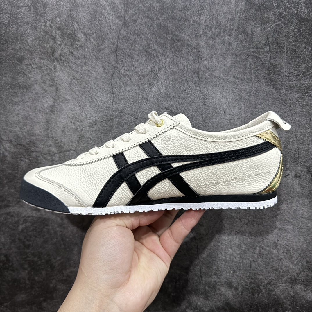 图片[2]-【MOK纯原】Asics Onitsuka Tiger MEXICO 66 亚瑟士鬼冢虎复古经典板鞋n市场最强版本 每个配色均购入原鞋校对 真正原厂头层牛皮 如假包赔 纹路、色泽、皮心颜色 质感百分百还原 海外订单工厂出品 超成熟稳定的做工品控 原装全套纸板楦头开发 原汁原味 完美呈现版型 私模正确鞋底咬花纹路 一比一鞋头弧度高度鞋身弧度 绝不口嗨 细节品控鞋型随意秒杀市面 原档咬花纹路私模大底 一个单元有六个三角形 总体形拼接呈现花瓣状 官方四联吊牌 原装Ortholite轻量化鞋垫 原盒原配 质保卡 说明书 钢印防尘纸  纸板中底带钢印 乳胶组合鞋垫 支持全方位的对比专柜 产品从款式颜色造型上体现出追求舒适和细节的完美 鞋类更是推崇手工制作的严谨与完美 融舒适性与可穿性的设计风格 注重细节的完美和别致魅力 既保持稳重 又不失轻松的时尚感 尺码：36 37 37.5 38 39 39.5 40 40.5 41.5 42 42.5 43.5 44 45 46 编码：LE270280-鞋库