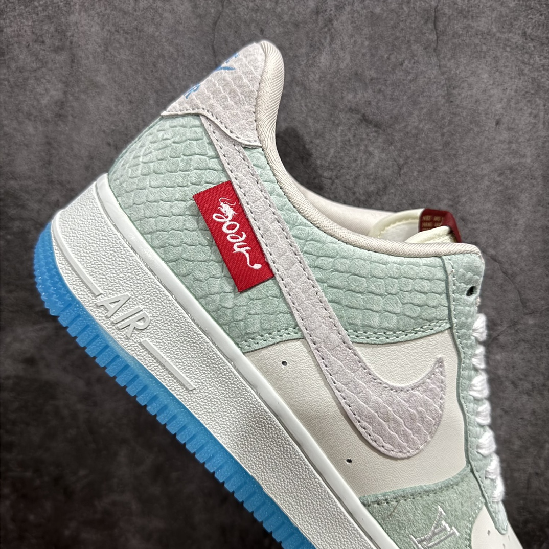 海外限量发售Nike Air Force 1 '07 Low “中国年限定--龙鳞” 空军一号 低帮 运动鞋 CV1724-110