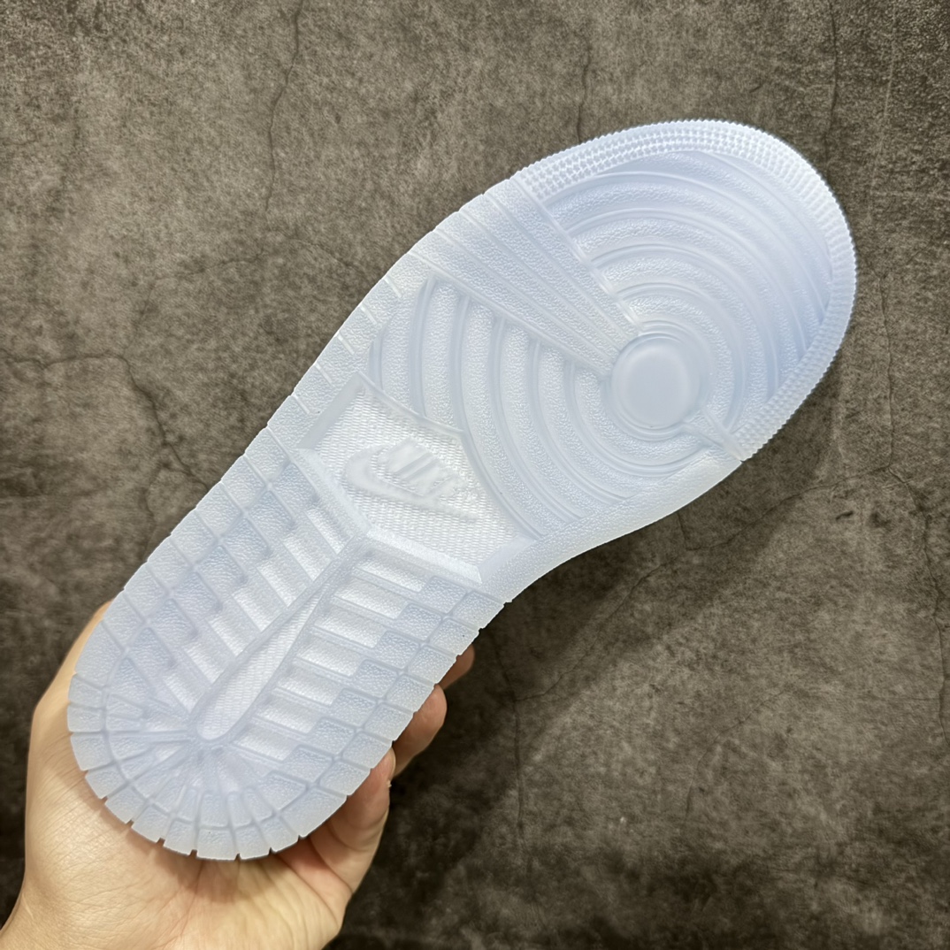 图片[9]-【奥莱Zp订单福利】 Air Jordan AJ1 Low 低帮复古潮流百搭篮球鞋 DC0774-105 独家渠道 市面未流通批次 奥莱直播间499 599一样的东西 碾压市面现存所有版本 公司一样的东西 超值回馈 帮你省钱 支持各种鉴定 尺码：35.5-39-选品中心