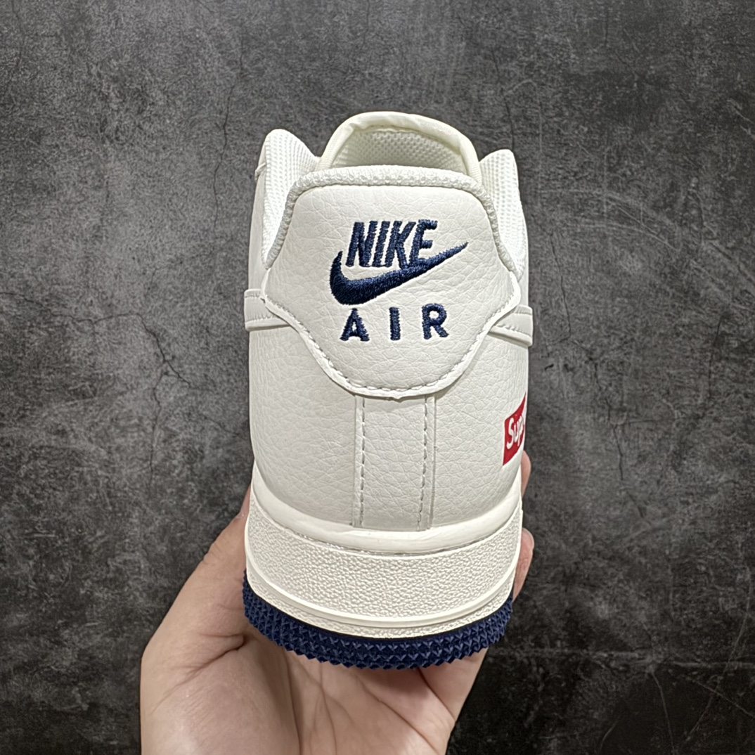 公司级海外限量发售NIkeAirForce107Low“Supreme联名--米红蓝双勾”空军一号低帮运