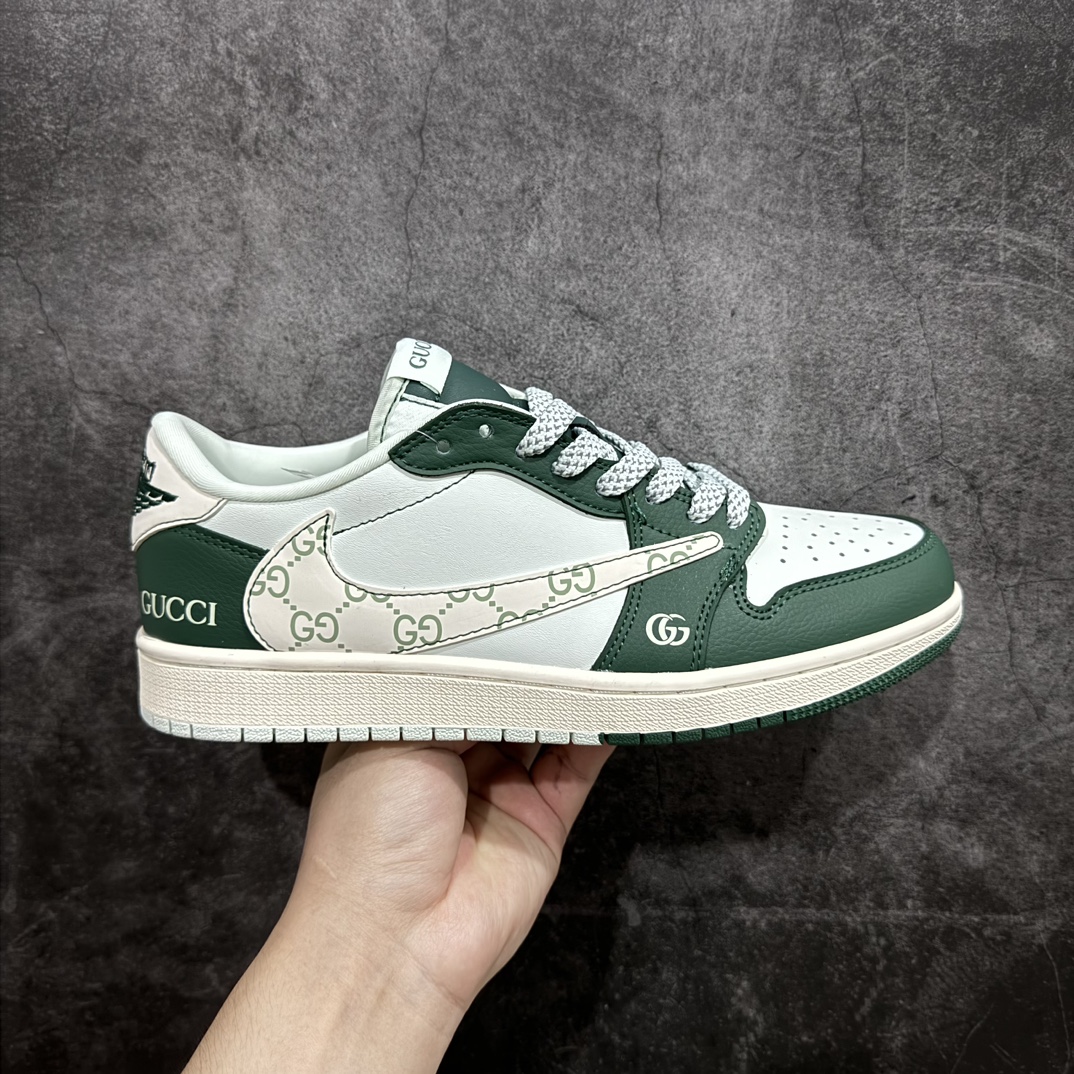 定制版 Travis Scott x Nike Air Jordan 1 Low x GUCCI 三方联名 Air Jordan 1 Low 反转浅蓝绿倒钩 JJ5288-008