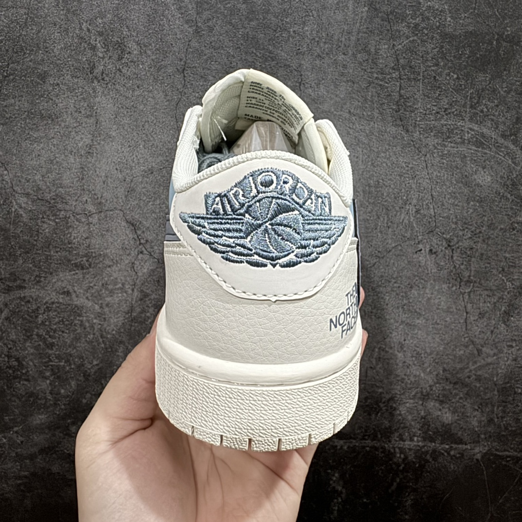 定制版 Fragment x Travis Scott x 北面 Air Jordan 1 Low 三方联名倒钩 QY0668-963