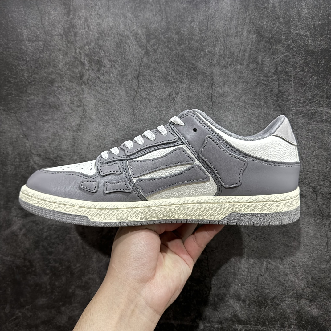 图片[2]-【东莞原厂版】Amiri 埃米尔 Skeleton Low-Skel top Sneakers 骨骼系列 低帮休闲板鞋原版一比一开发 全套原版包装已经复刻到缝隙全新订单出货 市售最高版本 外贸 平台高端零售专供品质 原版皮料打造 正确骨头形状 鞋舌外翻细节 头层牛皮双层加厚鞋面 鞋帮侧面骨头采用两张牛皮贴合处理 立体感更好 皮料切口均油边处理 定制金属LOGO铭牌及吊牌 及其复杂的工艺已经完全攻克 可对比市面任何版本  尺码：35 36 37 38 39 40 41 42 43 44 45 编码：HH460480-莆田鞋批发中心