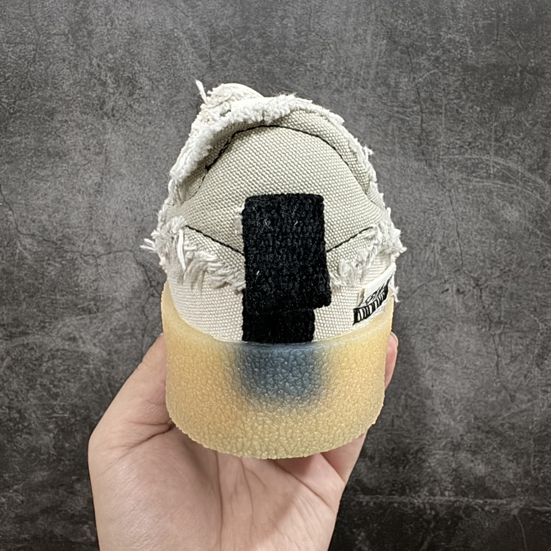 图片[4]-【福利专供版】Song For The Mute x AD Originals Campus 90S 最新联名复古破坏工艺帆布鞋 上架实拍 原版开发版型，外置耐磨防滑橡透明胶底，不对称配色设计，毛巾面料的三条杠和后跟提环，破坏毛边的做旧设计，纽扣式鞋带孔，细节和质感拉满，满满时尚感 货号：ID4818 尺码：36 36.5 37 38 38.5 39 40 40.5 41 42 42.5 43 44 44.5 45-选品中心