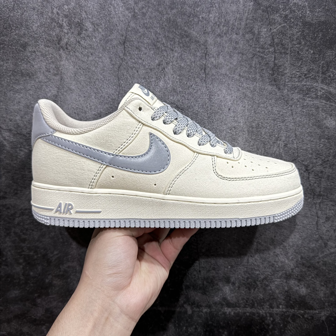 【公司级】海外限量发售 NIke Air Force 1 \’07  米银布面 空军一号低帮休闲板鞋 3m反光 进口牛筋布 原楦头原纸板 纯正空军版型 全掌内置全掌气垫 原盒配件 原厂中底钢印 拉帮完美 货号：TQ1456-222nSIZE：36 36.5 37.5 38 38.5 39 40 40.5 41 42 42.5 43 44 44.5 45 编码：LF250260-莆田鞋批发中心