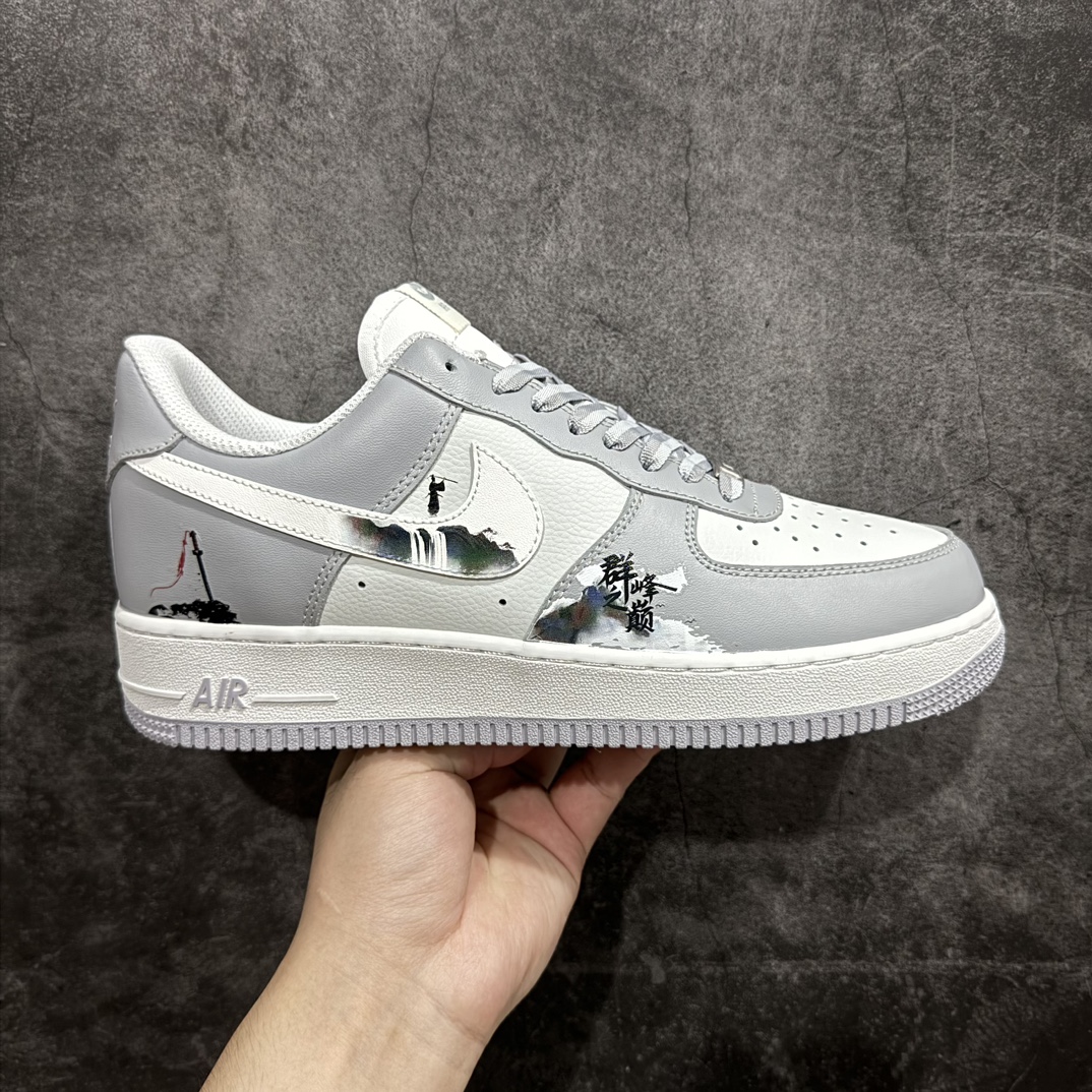 【纯原版】Nike Air Force 1\’07 Low\”Peak Of The Group\”空军一号低帮经典百搭休闲运动板鞋“烟灰白黑群之巅峰涂鸦” 货号：CW1888-060 尺码：36 36.5 37.5 38 39 40 40.5 41 42 42.5 43 44 44.5 45 编码：HXS290300-鞋库