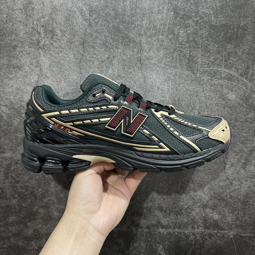 【K版】New Balance 1906系列复古老爹风休闲运动慢跑鞋 M1906RKSn#采用轻质牛剖革拼接透气网眼衬垫织物鞋面材质 T-Beam大底提供足步弓支撑，保持步态稳定 后跟搭载外露缓震胶 尺码：36 37 37.5 38 38.5 39 40 40.5 41 42 42.5 43 44 45  编码：HXS290310-鞋库