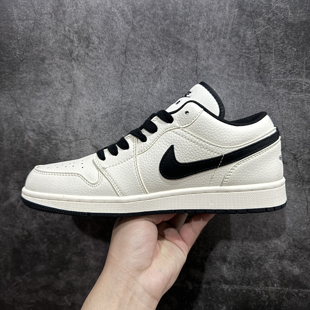 定制版AirJordan1LowAJ1乔1暴力熊联名-米黑小勾高端定制低帮复古篮球鞋SJ9950-009