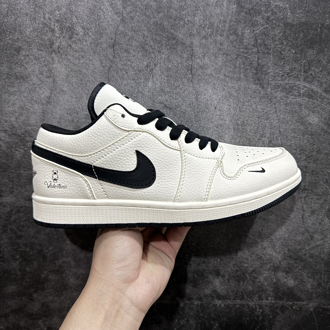 定制版AirJordan1LowAJ1乔1暴力熊联名-米黑小勾高端定制低帮复古篮球鞋SJ9950-009