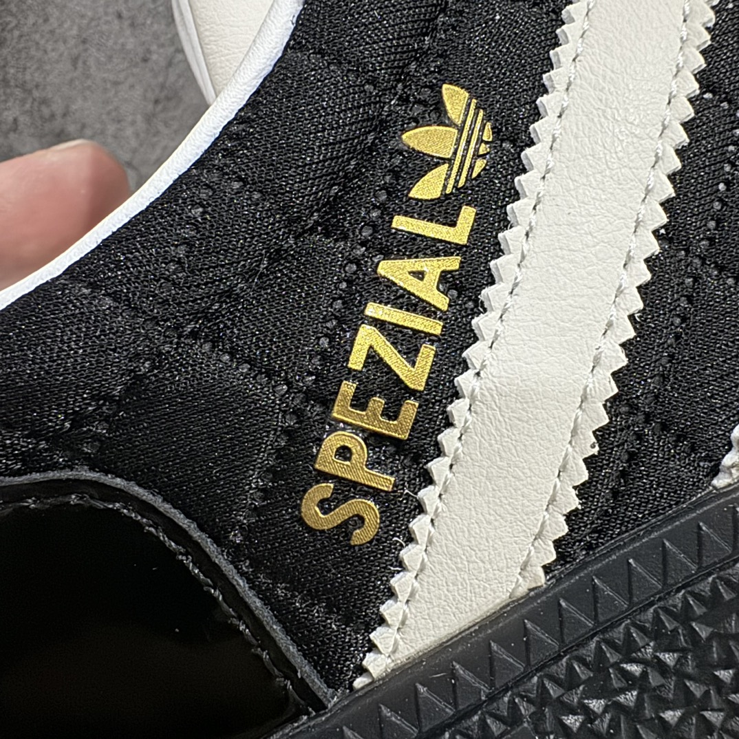 图片[2]-【神版】adidas originals HANDBALL SPEZIAL 轻便舒适 防滑耐磨 低帮 板鞋 男女同款 黑白 JP5669nn原厂档案开发出品 皮料切割干净无任何毛边鞋型细节完美 超高清洁度 头层漆皮面料 双层组合鞋垫区别市面版本 欢迎对比 尺码：35.5 36 36.5 37 38 38.5 39 40 40.5 41 42 42.5 43 44 44.5 45 编码：DZ220250-鞋库