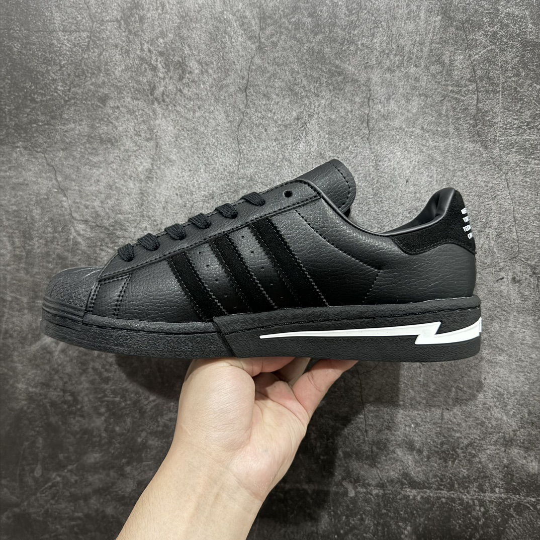 图片[2]-【公司级】NEIGHBORHOOD x adidas originalsSUPERSTAR 联名贝壳头渠道正品订单 诠释市场最高工艺水平n贝壳头经典小白板鞋 专柜上架同步配色n全鞋进口头层皮料打造n区别市面普通真标版本 进出专柜无压力 官方货号: IE6117 尺码: 35 36 36.5 37.5 38 38.5 39 40 40.5 41 42 42.5 43 44 45 编码：XN220240-莆田鞋批发中心