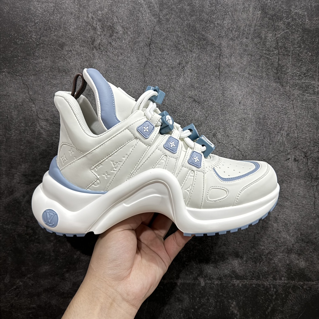 【代购版本】Louis Vuitton Archlight Sneakers lv真皮拼色减震运动弓型舞蹈复古走秀老爹运动鞋n原装配件5D效果礼盒及全套原装配件包装物n支持感应NFC官网跳转n雪梨形超软沙绒纸团+细节制造精品n采用头层小牛皮革饰片n独立开发TPU回弹中底n组合TPR耐磨外底n超软皮内里脚垫 尺码：35-40 编码：KH470490-鞋库