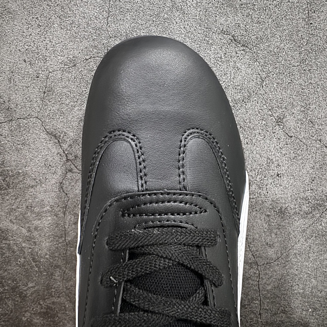 图片[5]-【公司级】Puma Speedcat OG 彪马罗马阿莫尔系列百搭单品 复古运动休闲赛车跑鞋 以趣味十足又前卫复古的设计引领潮流将赛道精神融入街头时尚 开启前卫竞速之旅主打前卫复古风 Roma鞋款的鞋侧以复古的流线造型 缀以宝马经典Logo 巧妙吸睛而Speedcat鞋款以亮眼三色条纹元素缀以舒适鞋面赋予了独特的个性美学 演绎赛车的无尽能量 尺码：36-45（半）-选品中心